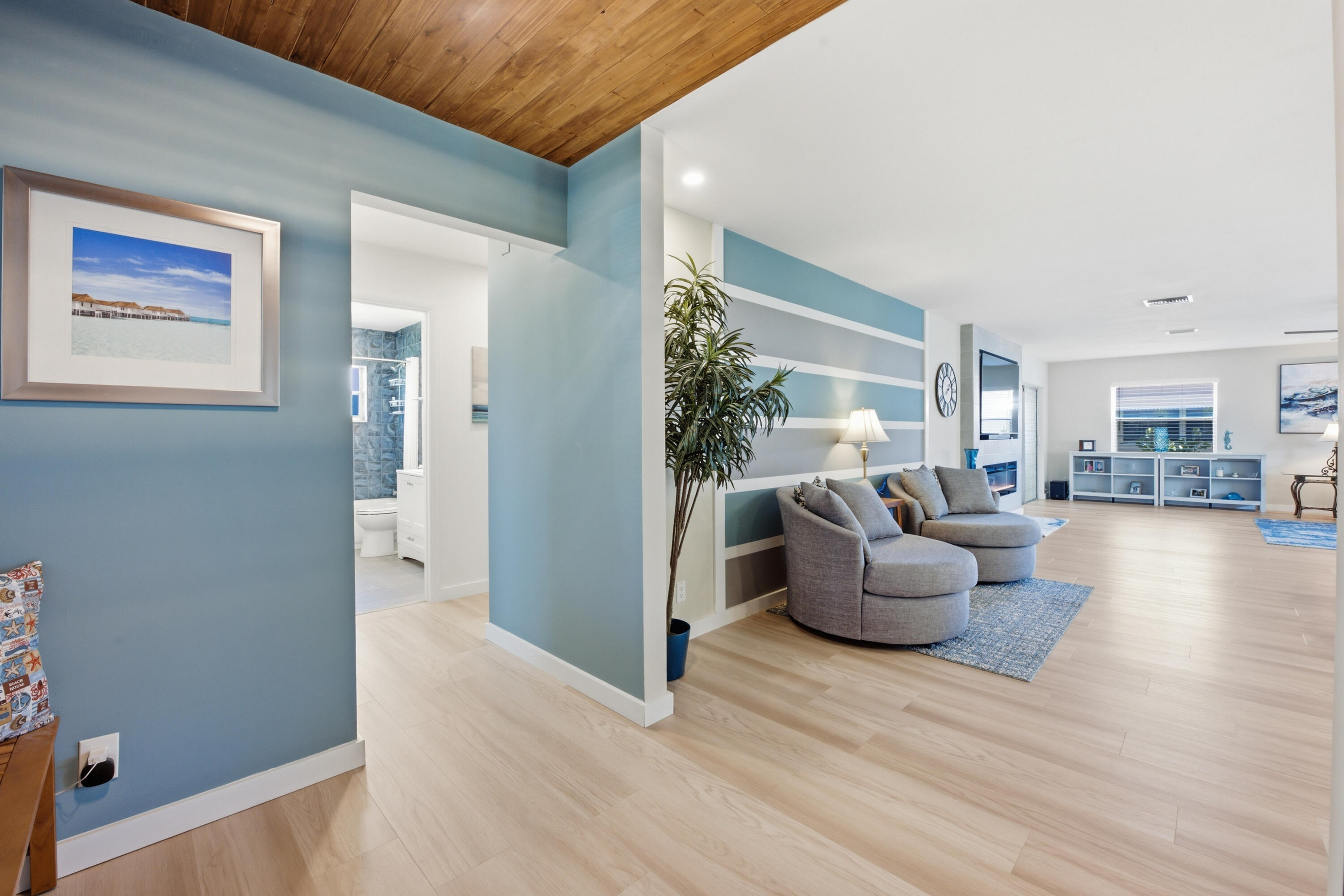 6125 Stanley Lane