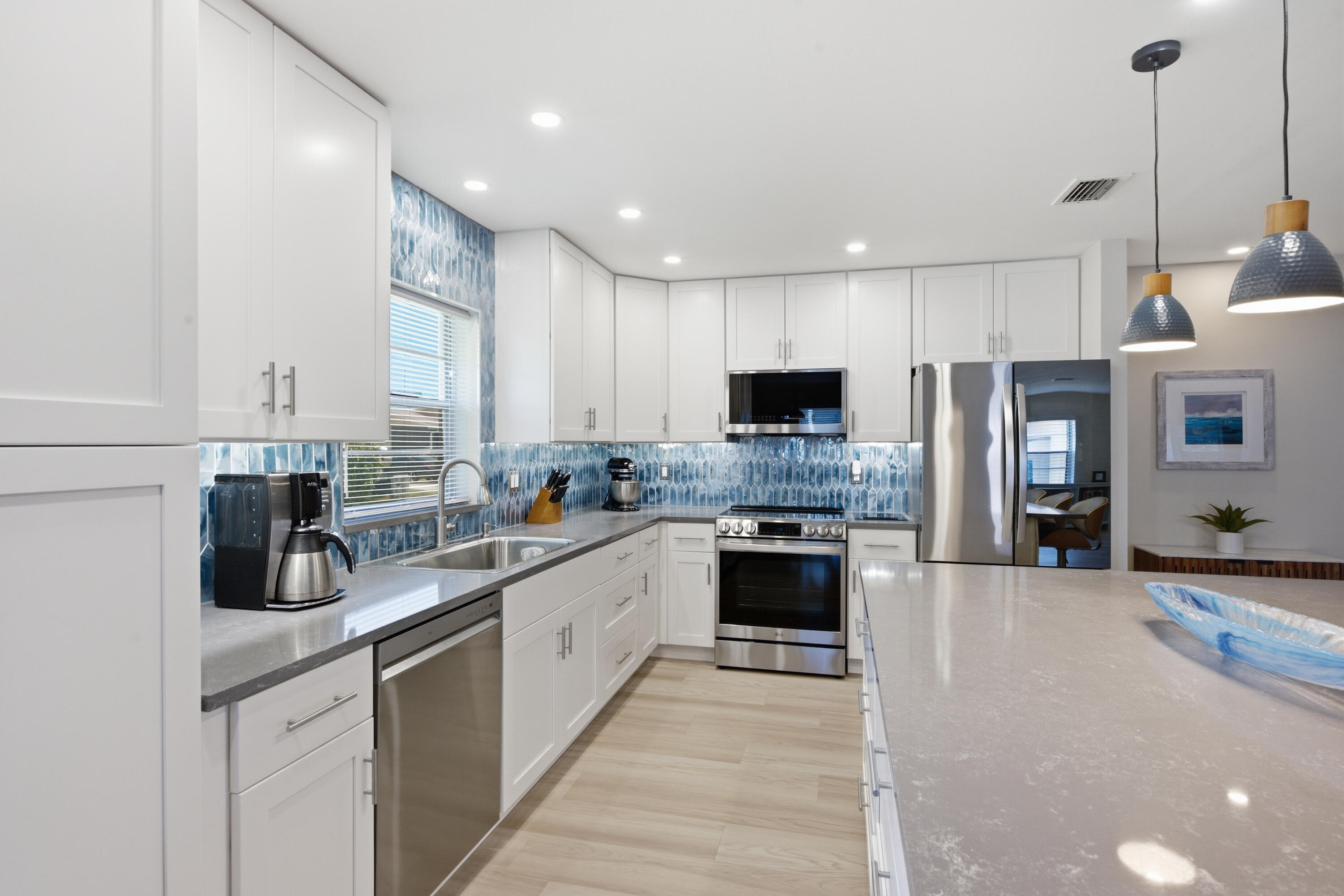 6125 Stanley Lane