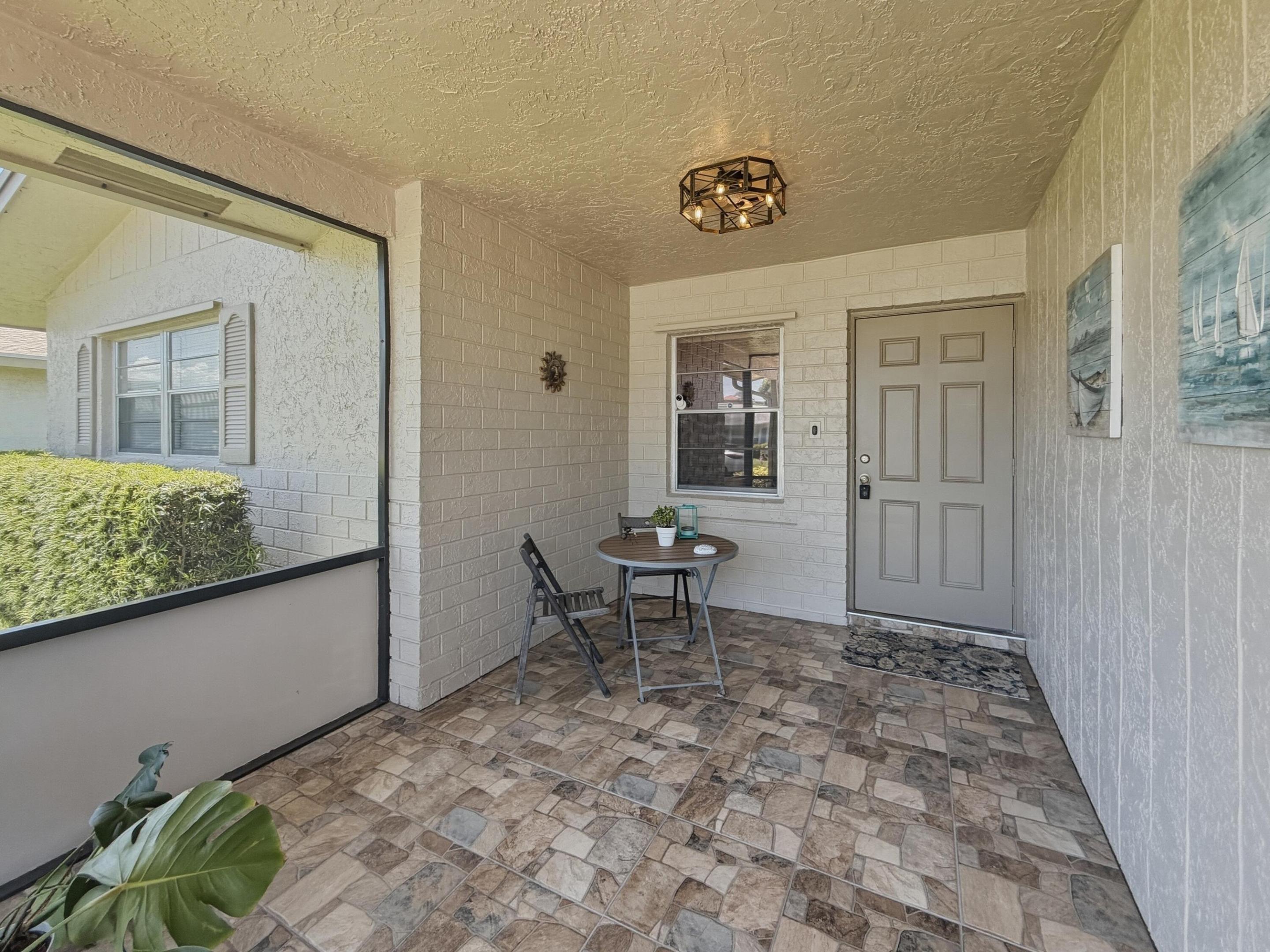 6125 Stanley Lane