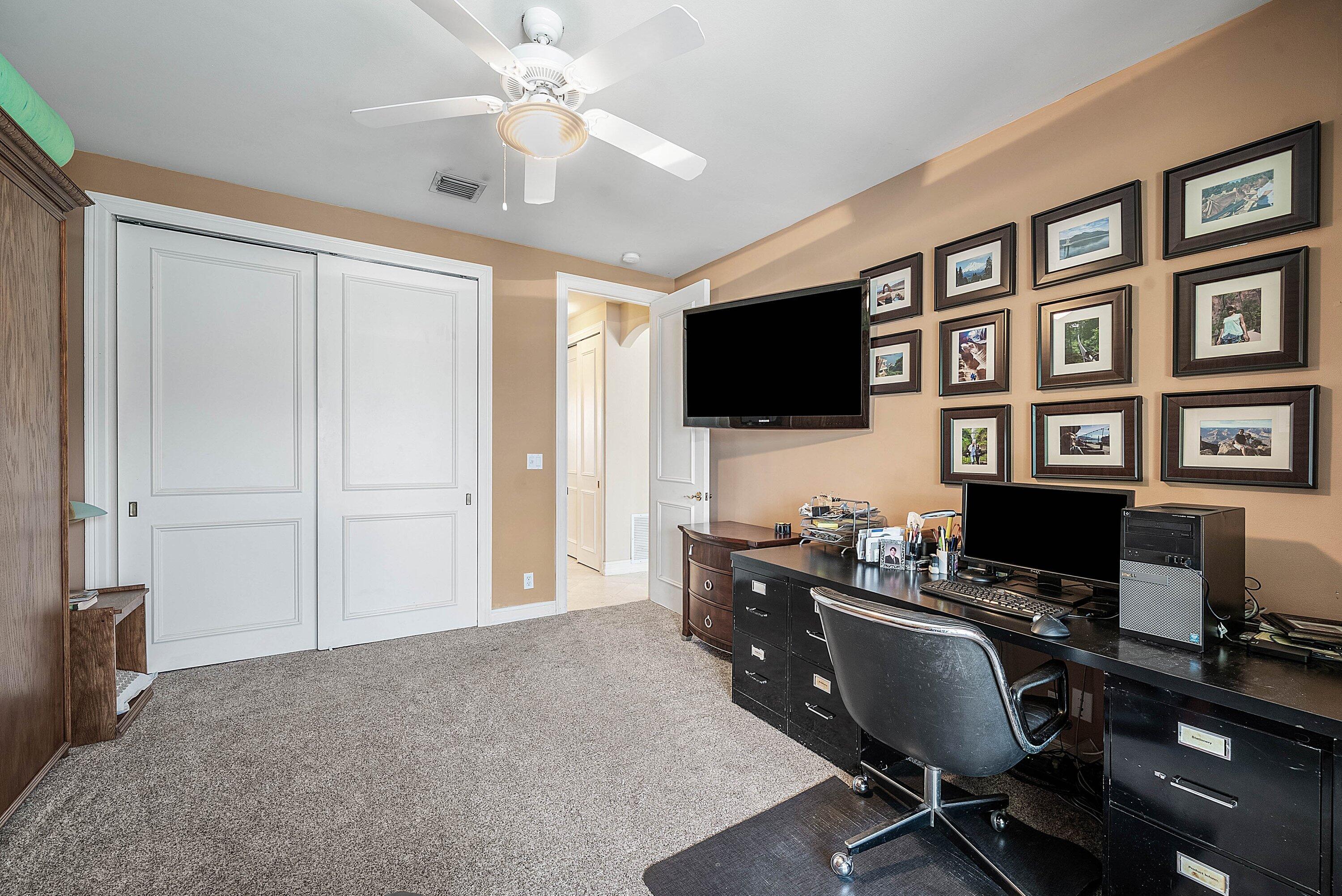 2761 NE 48TH Court