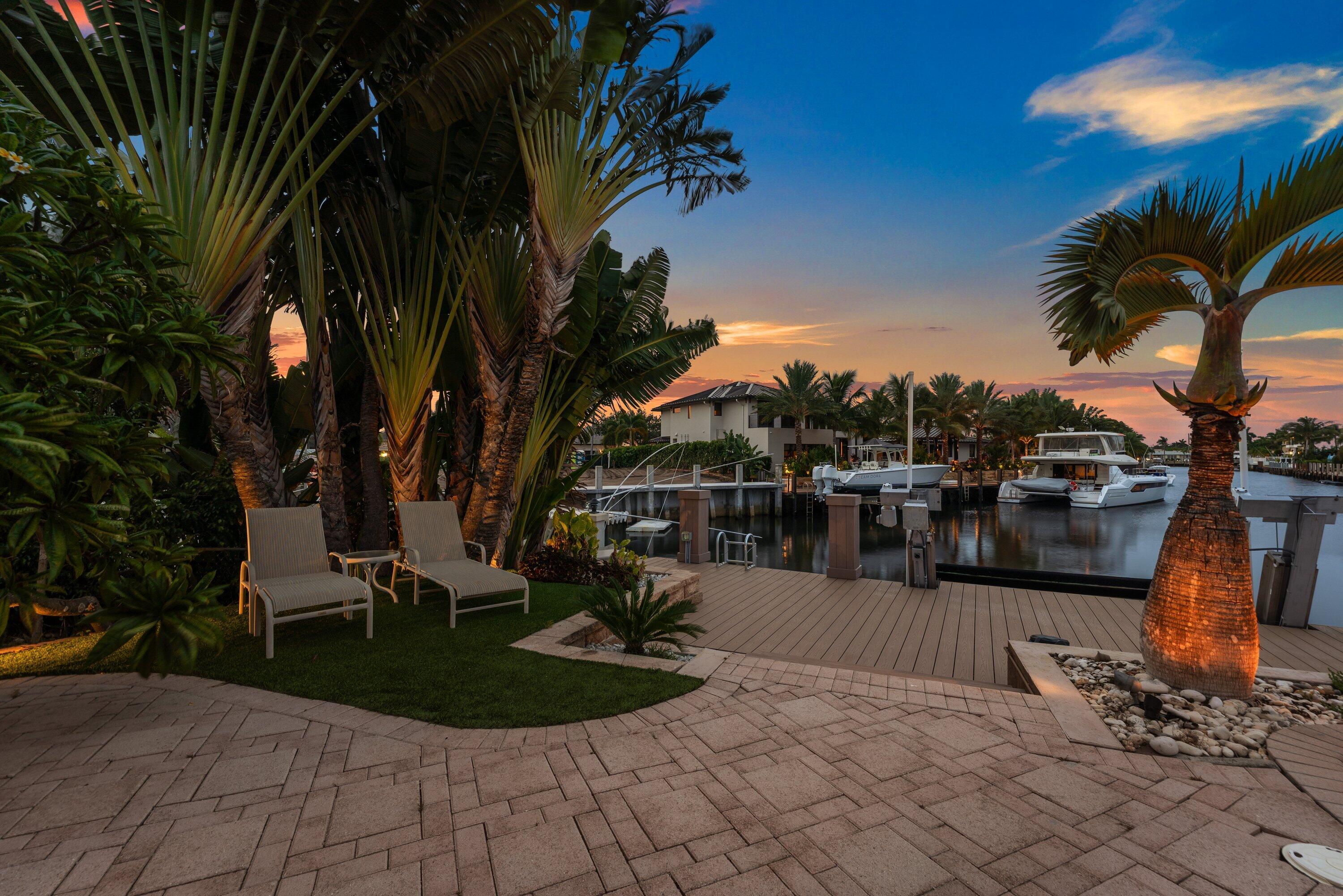 2761 NE 48TH Court