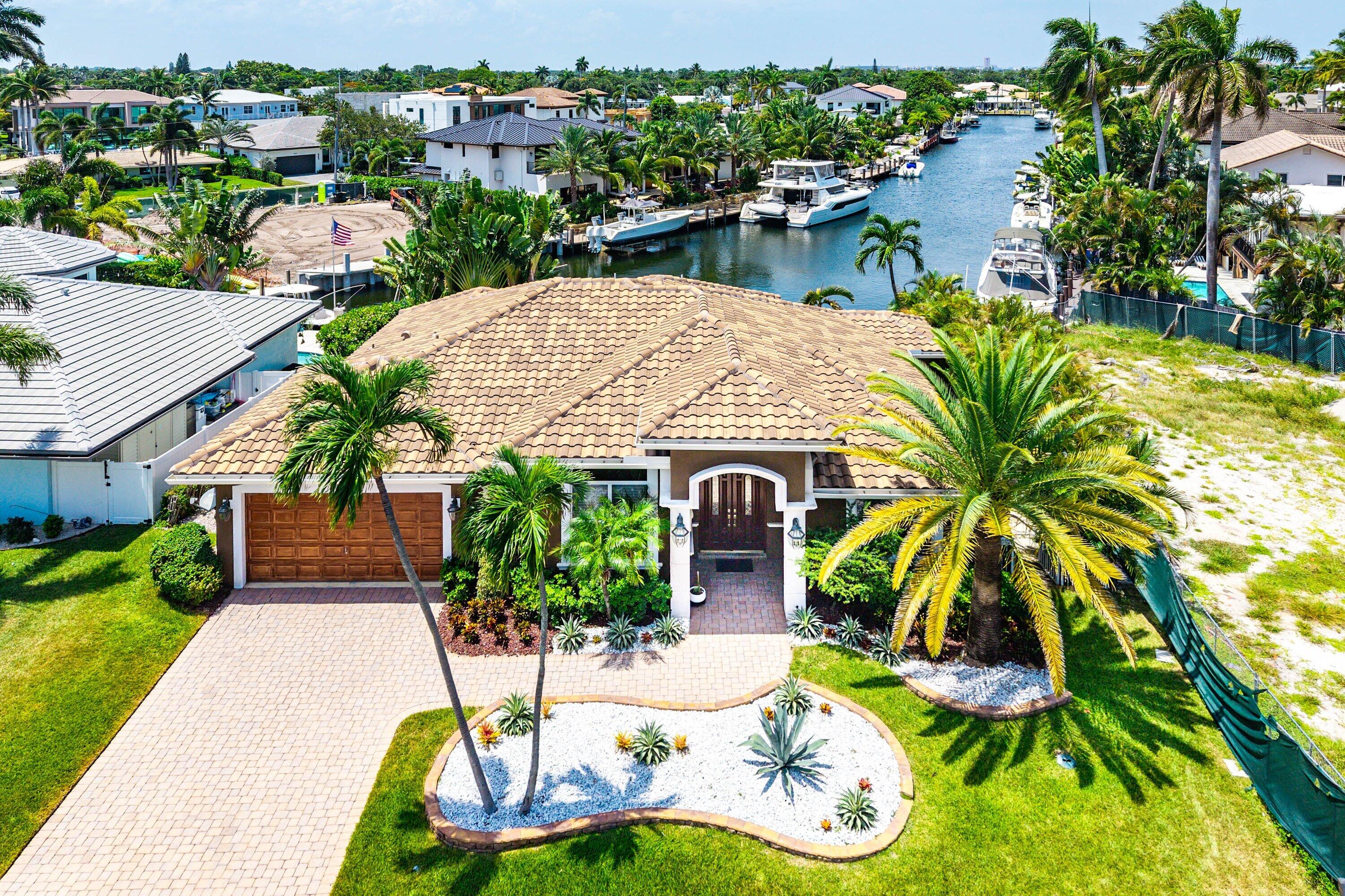2761 NE 48TH Court