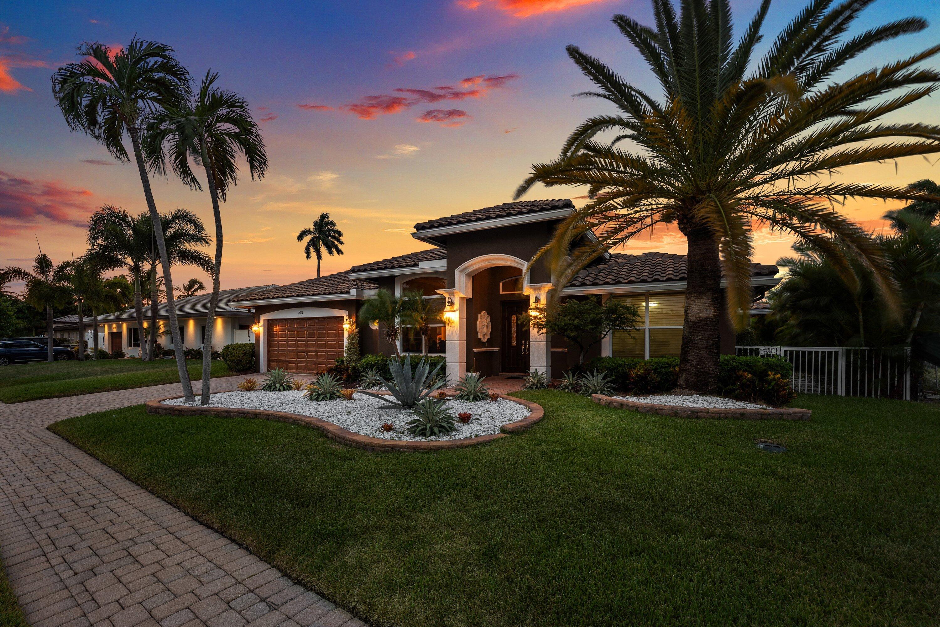 2761 NE 48TH Court