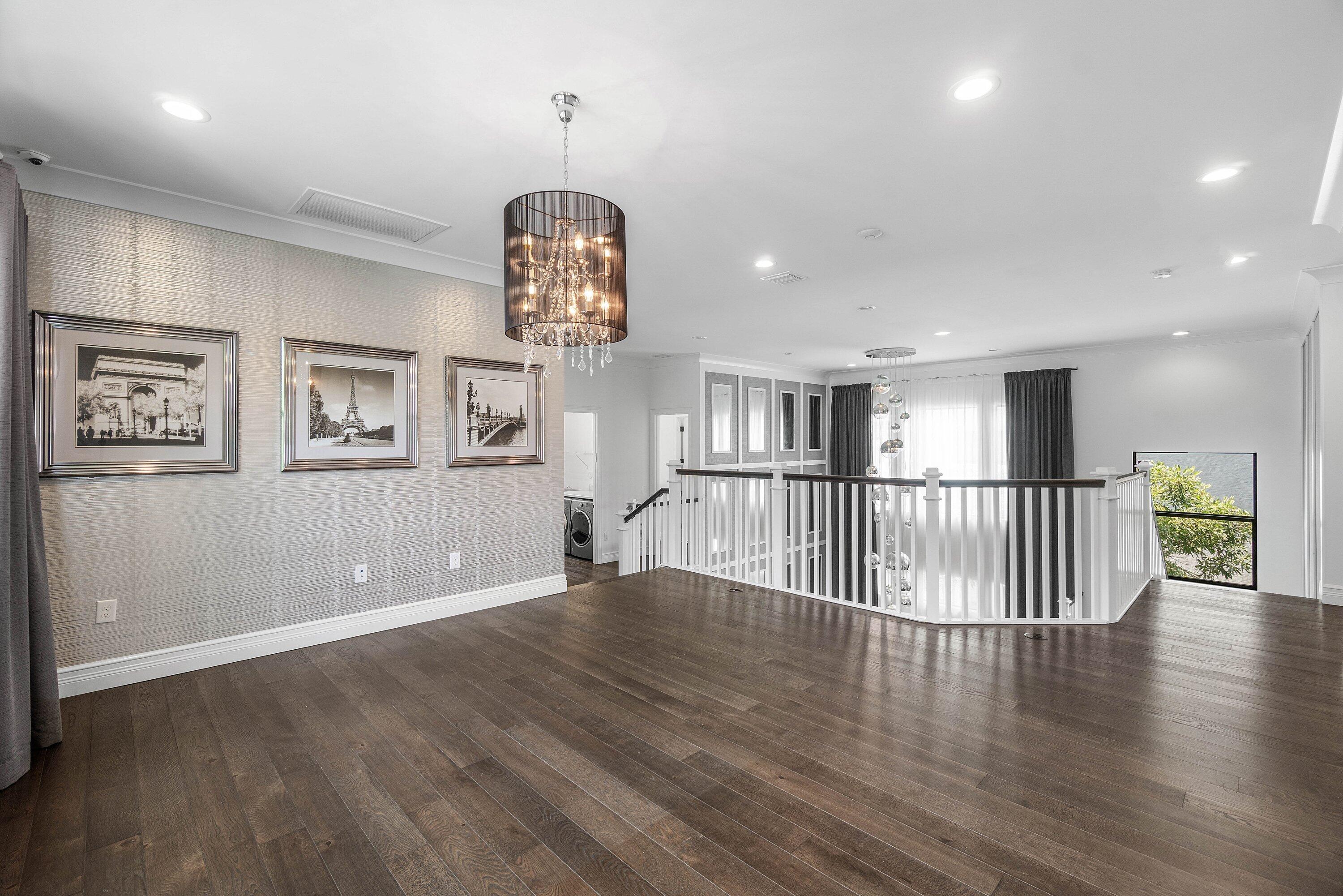 9747 Vitrail Lane