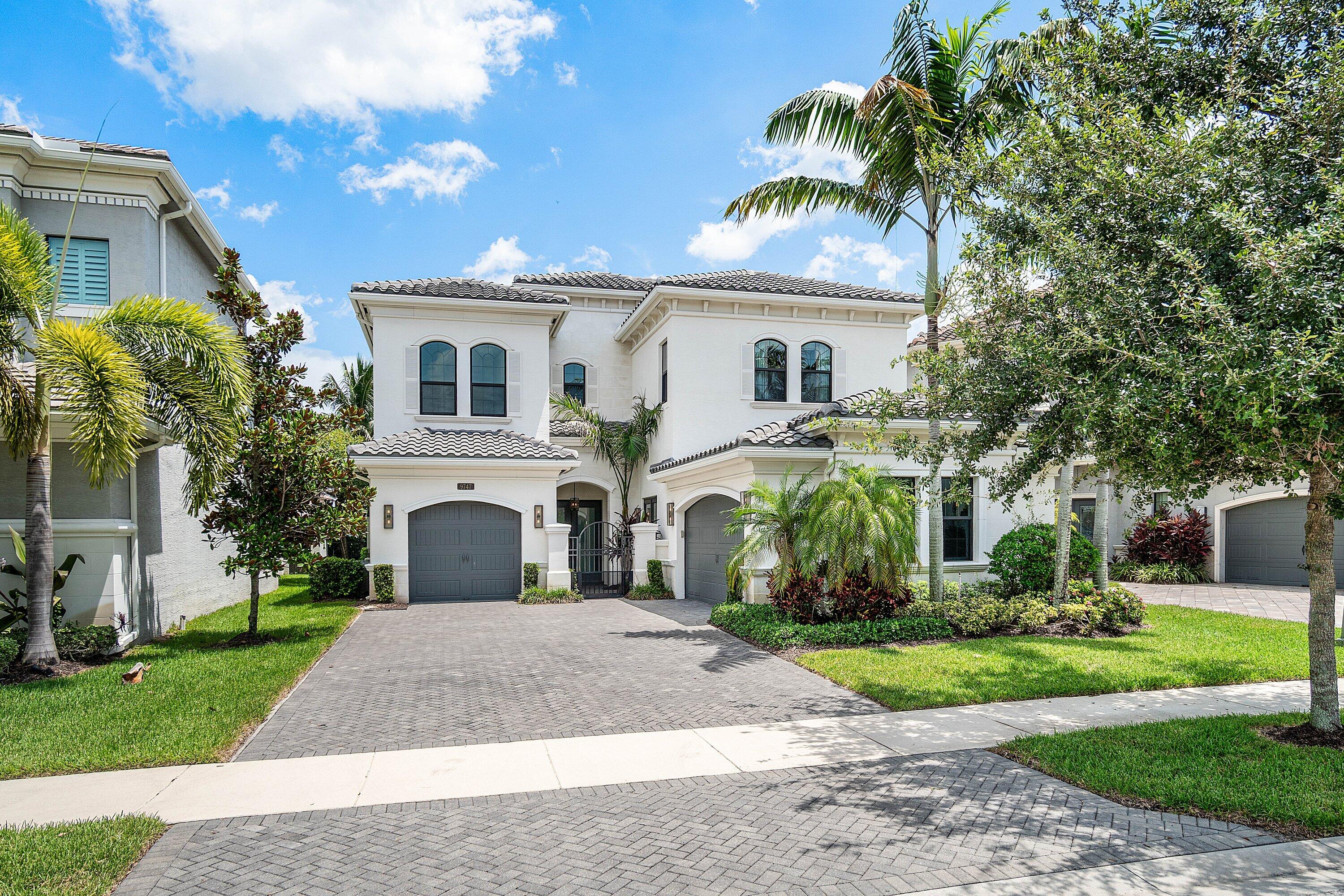 9747 Vitrail Lane