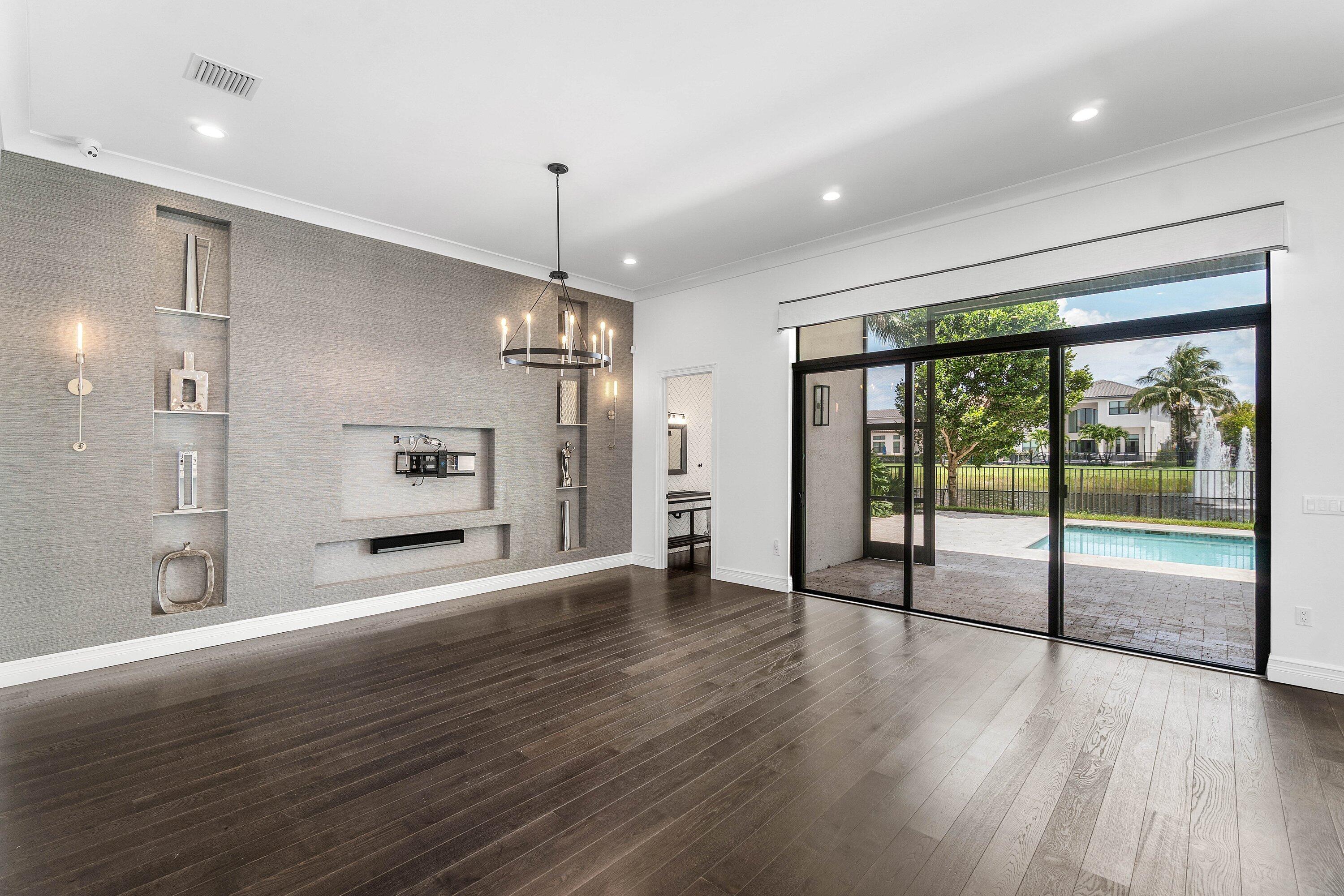 9747 Vitrail Lane