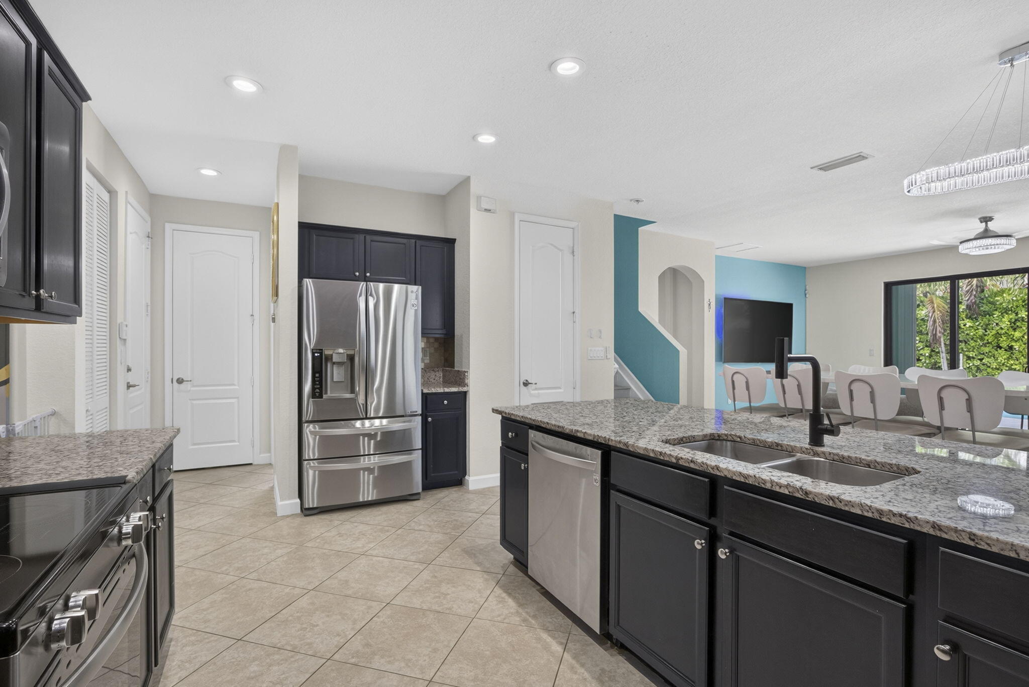 4577 Willow Run Way
