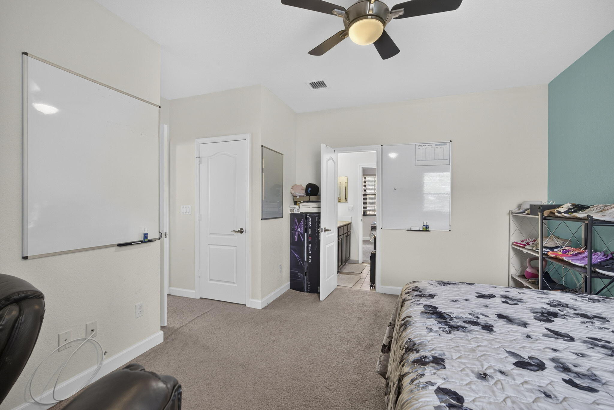 4577 Willow Run Way