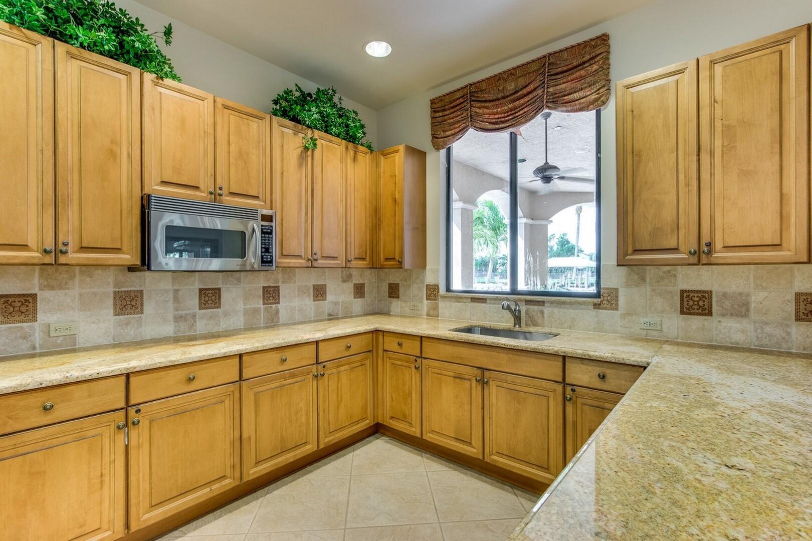 11113 Brandywine Lake Way