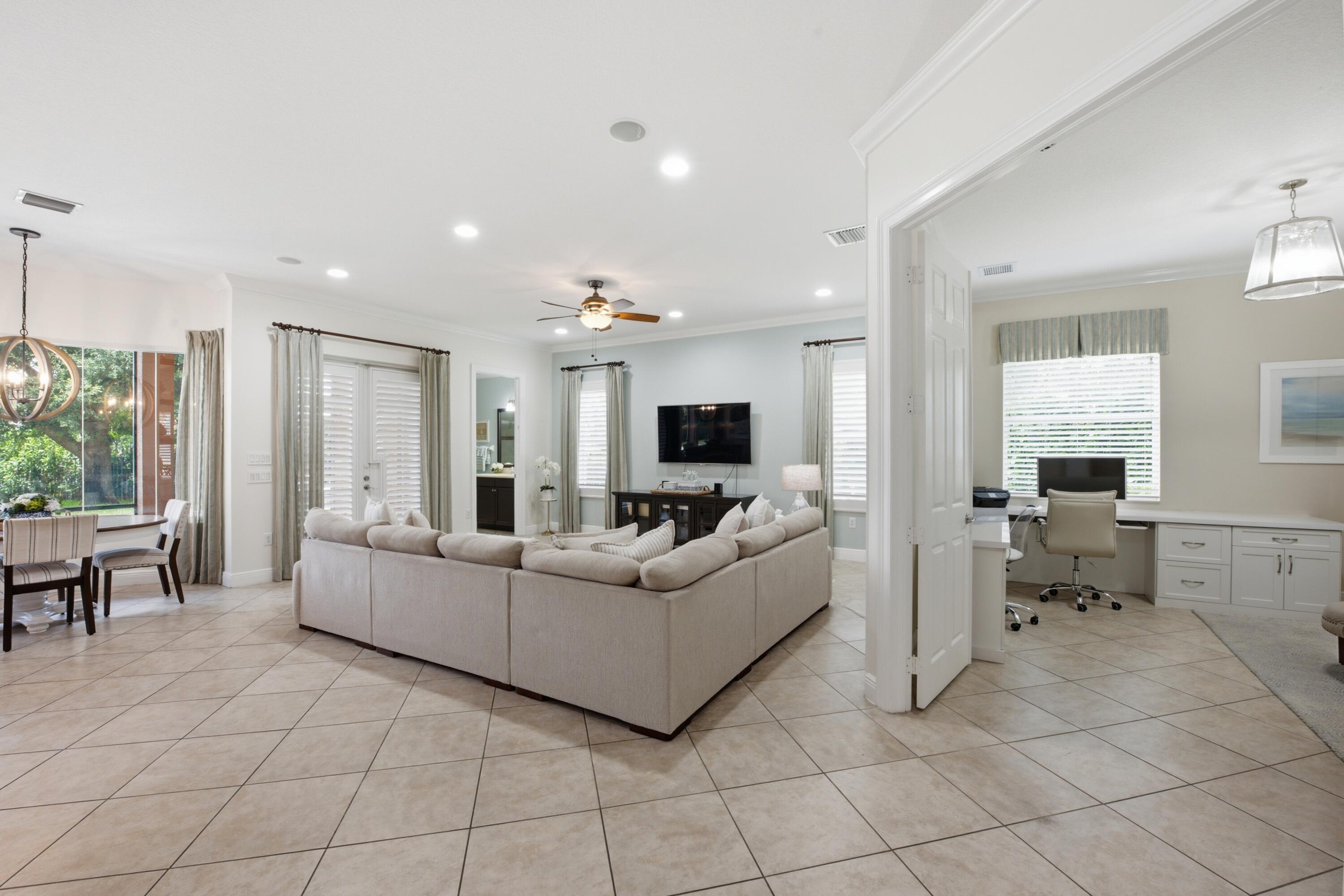 11113 Brandywine Lake Way