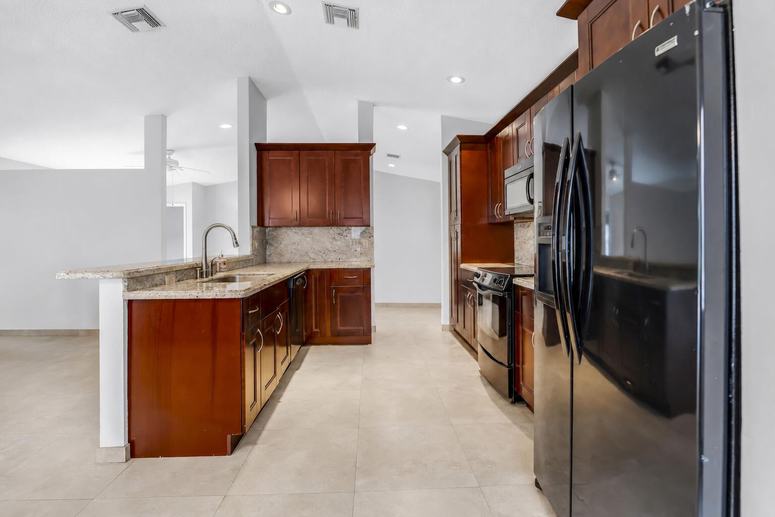1541 SW 102nd Terrace