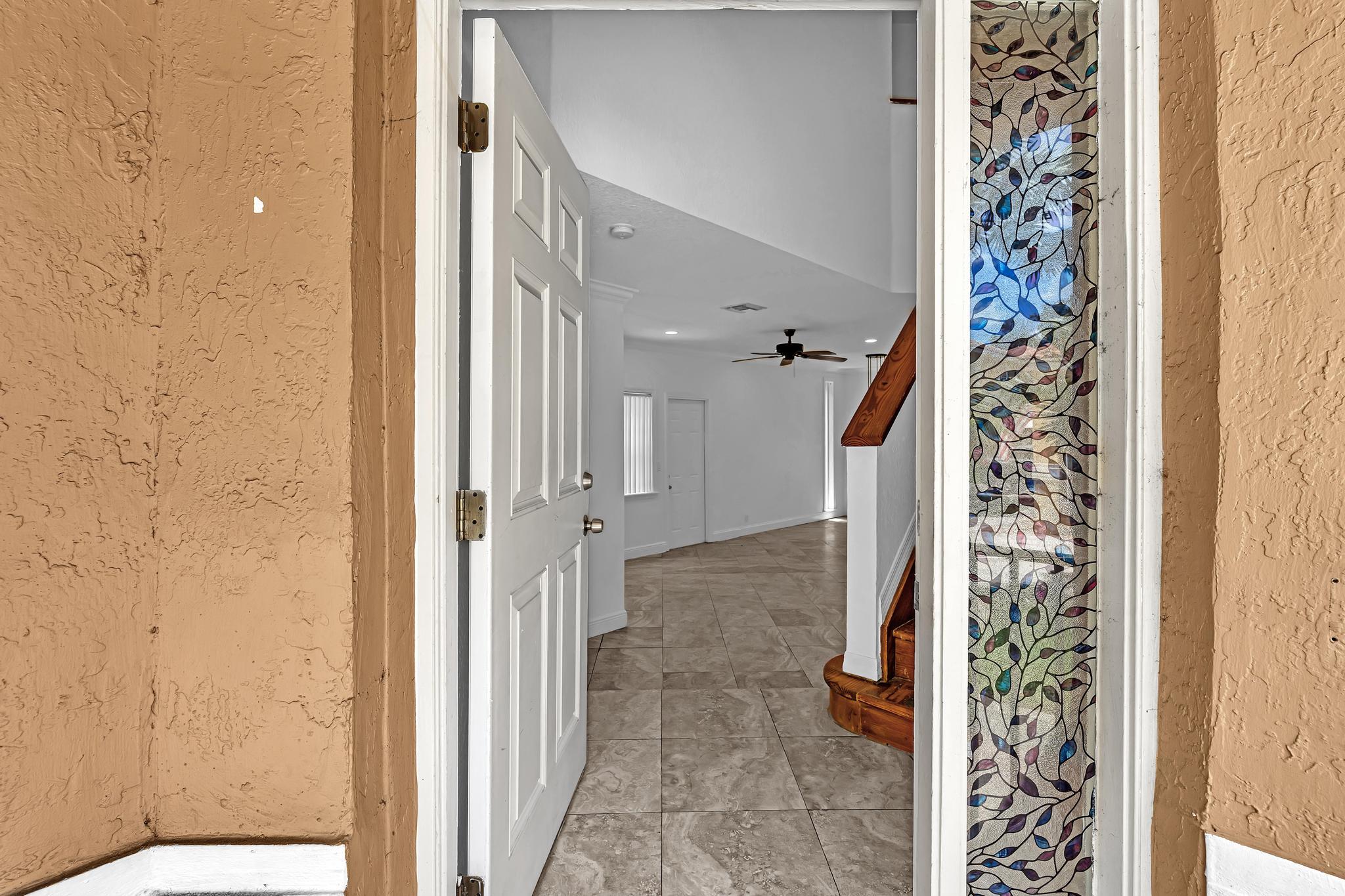 11379 Lakeview Drive