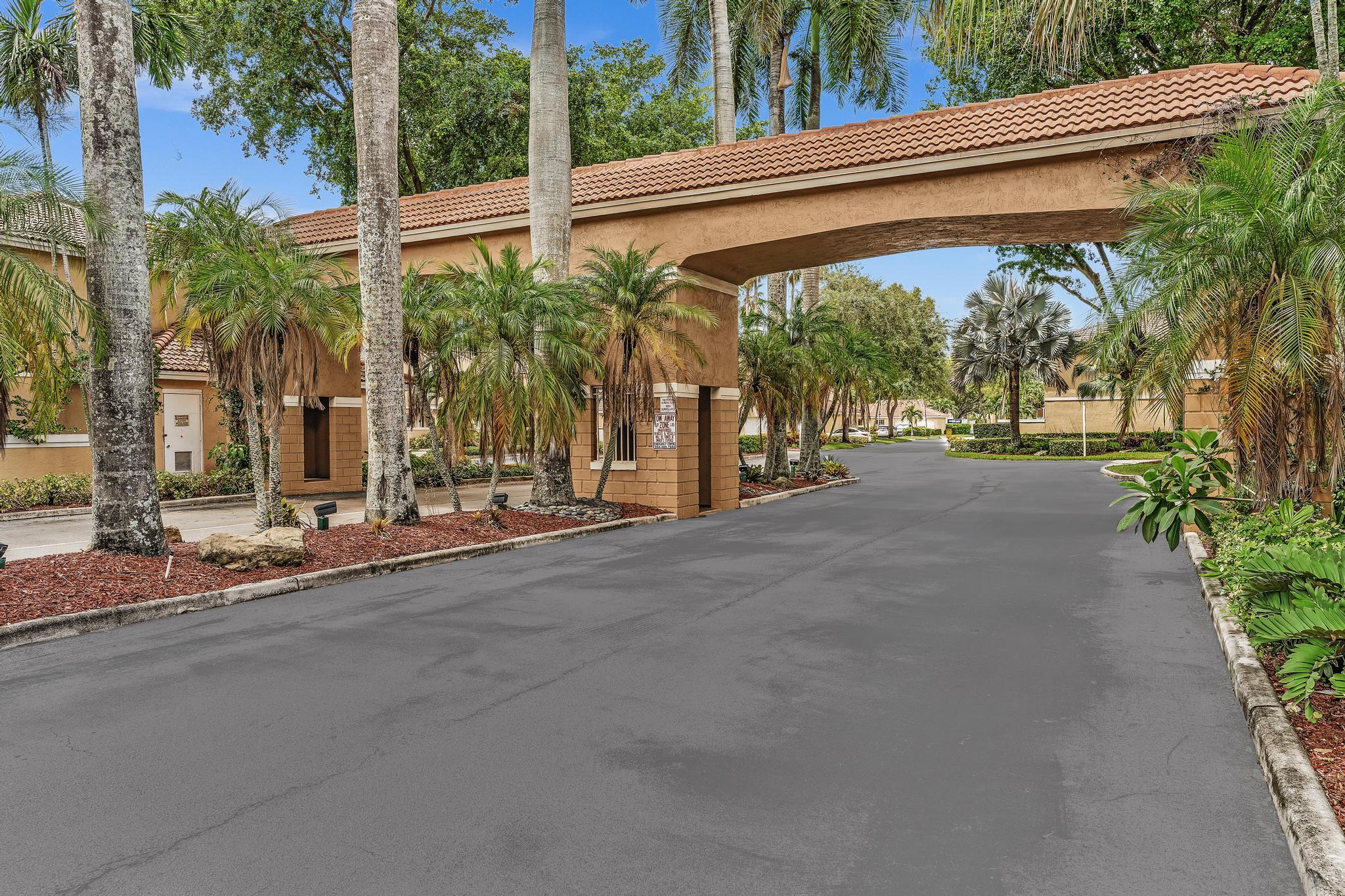 11379 Lakeview Drive