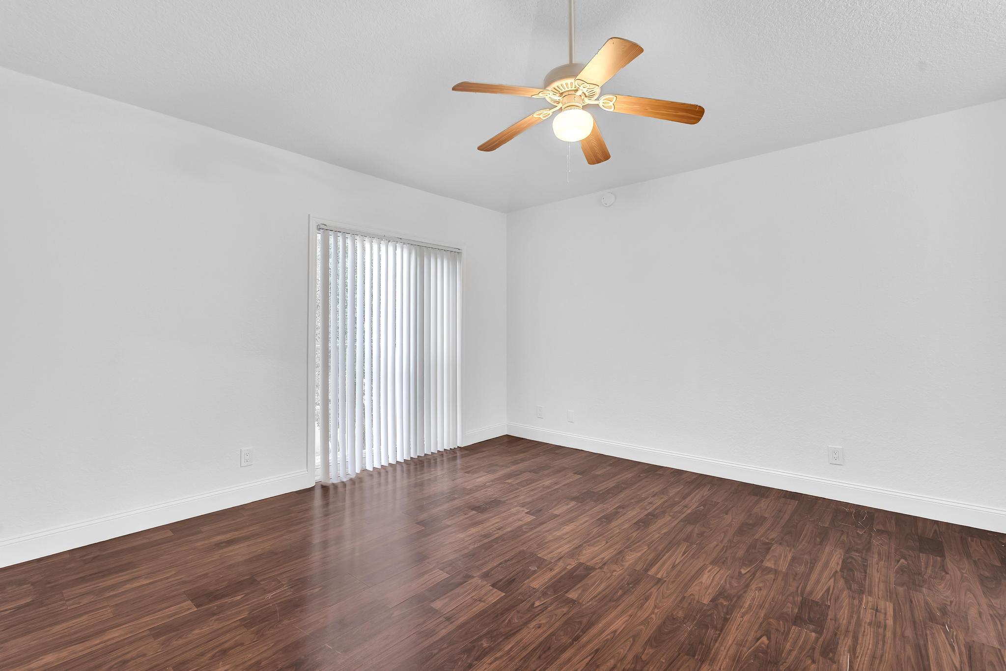 11379 Lakeview Drive