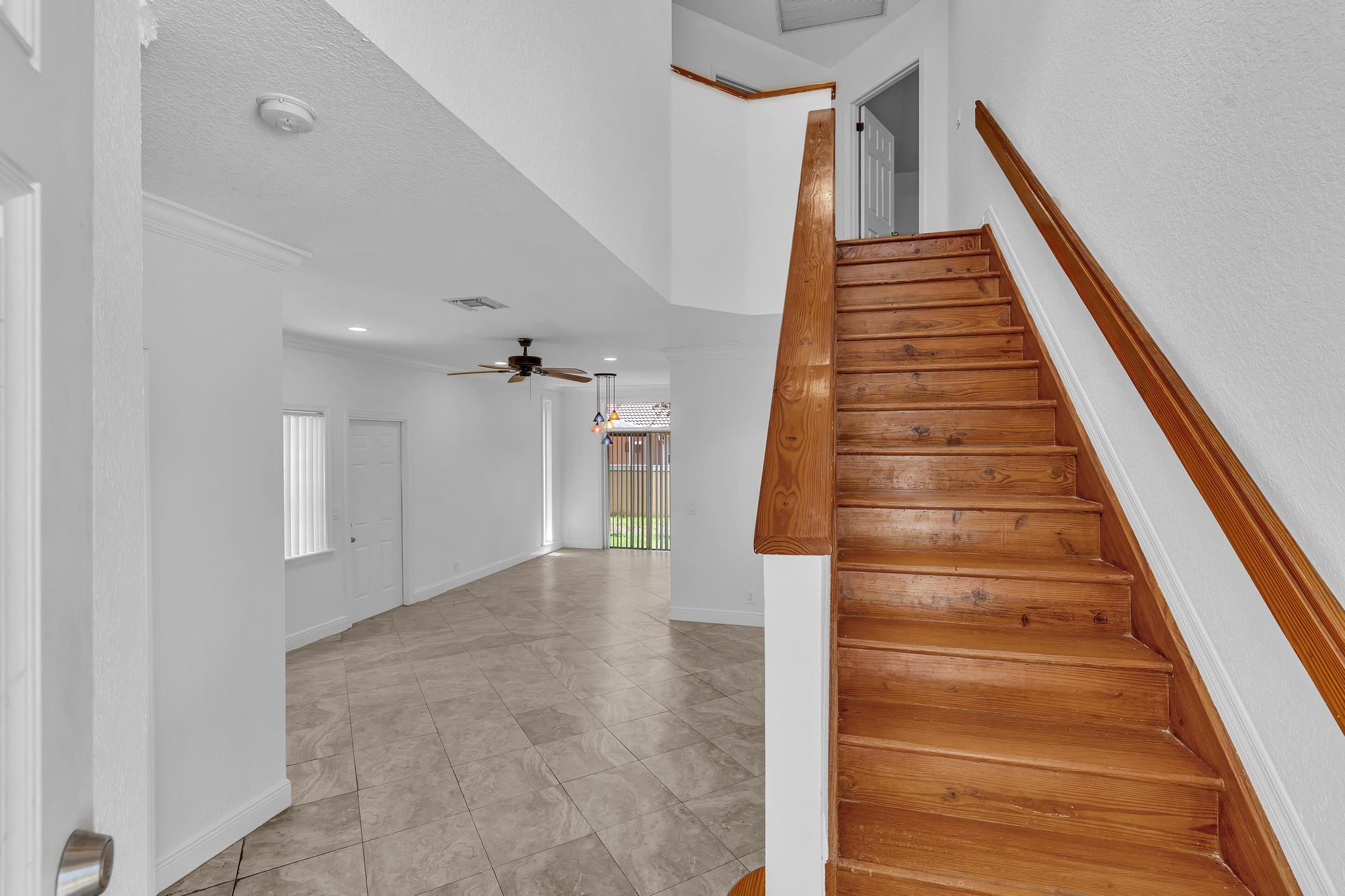 11379 Lakeview Drive