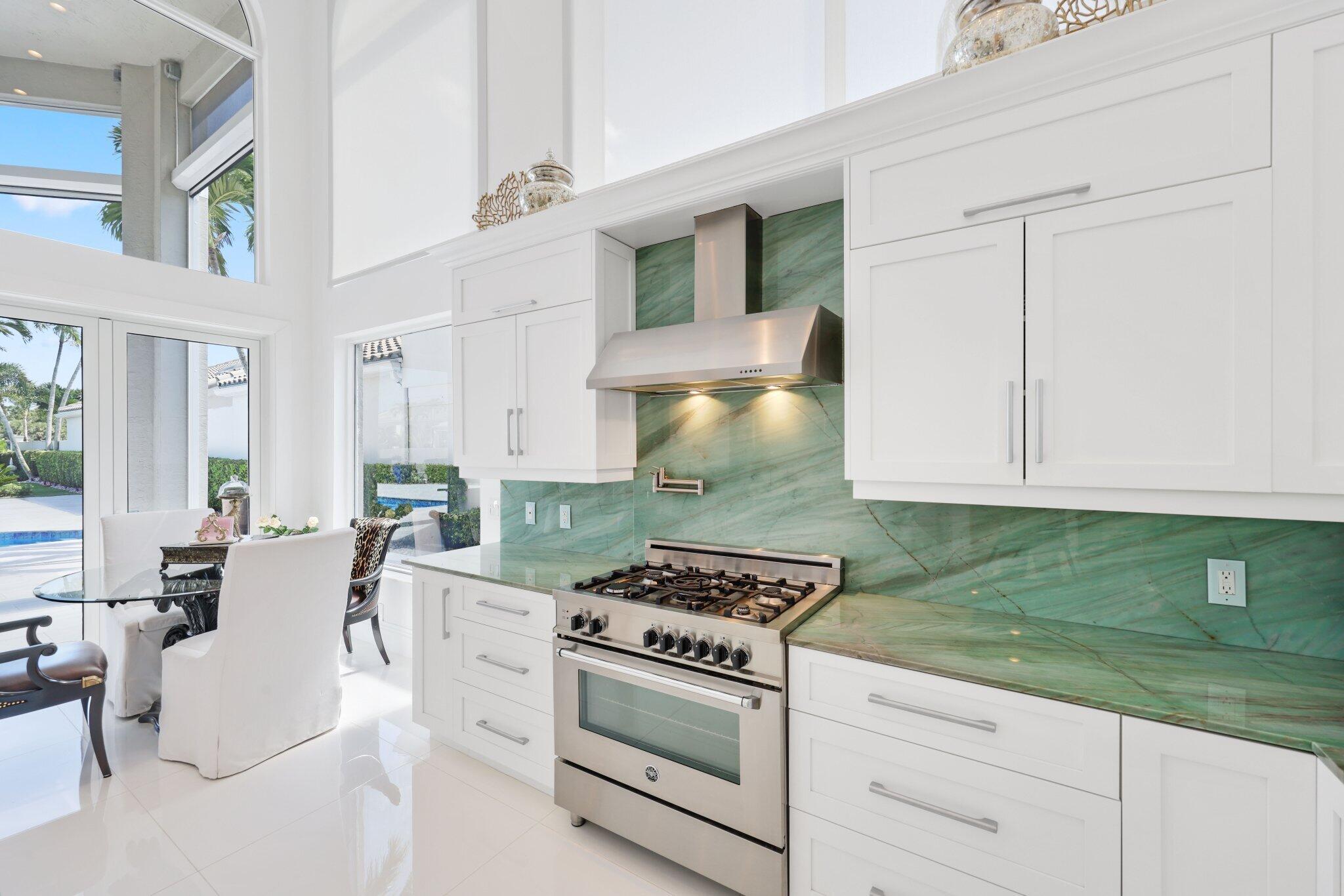 2466 NW 61ST DIAGONAL Road