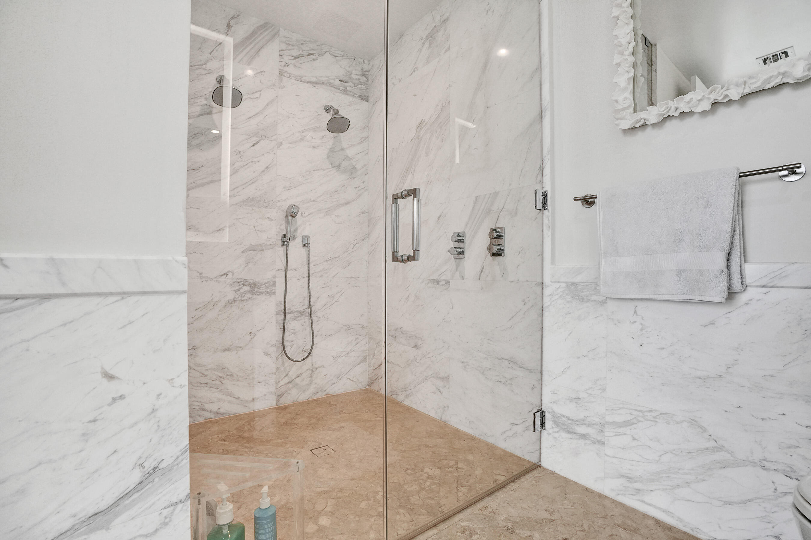 2831 S Bayshore Drive 2204