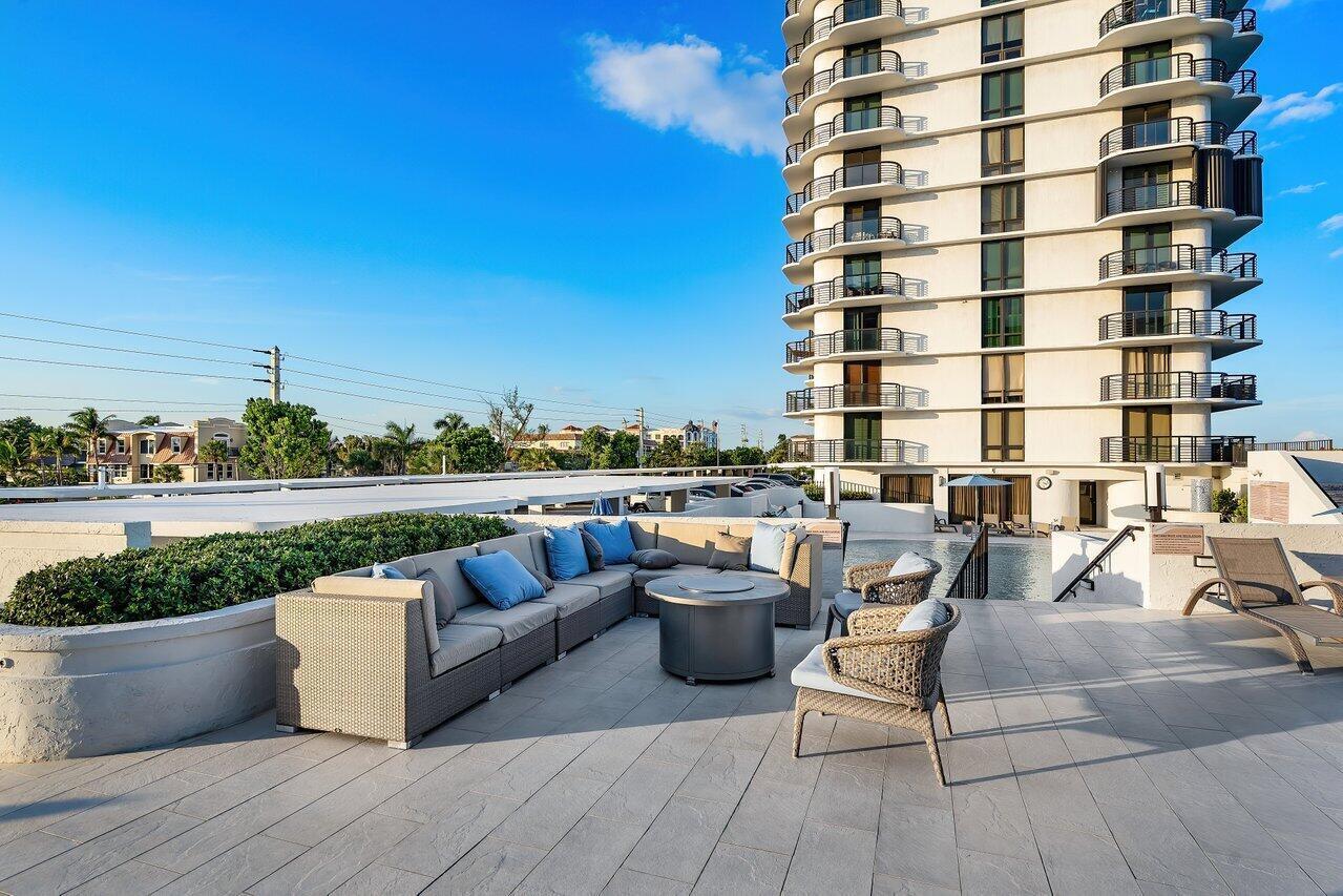 250 S Ocean Boulevard 10c