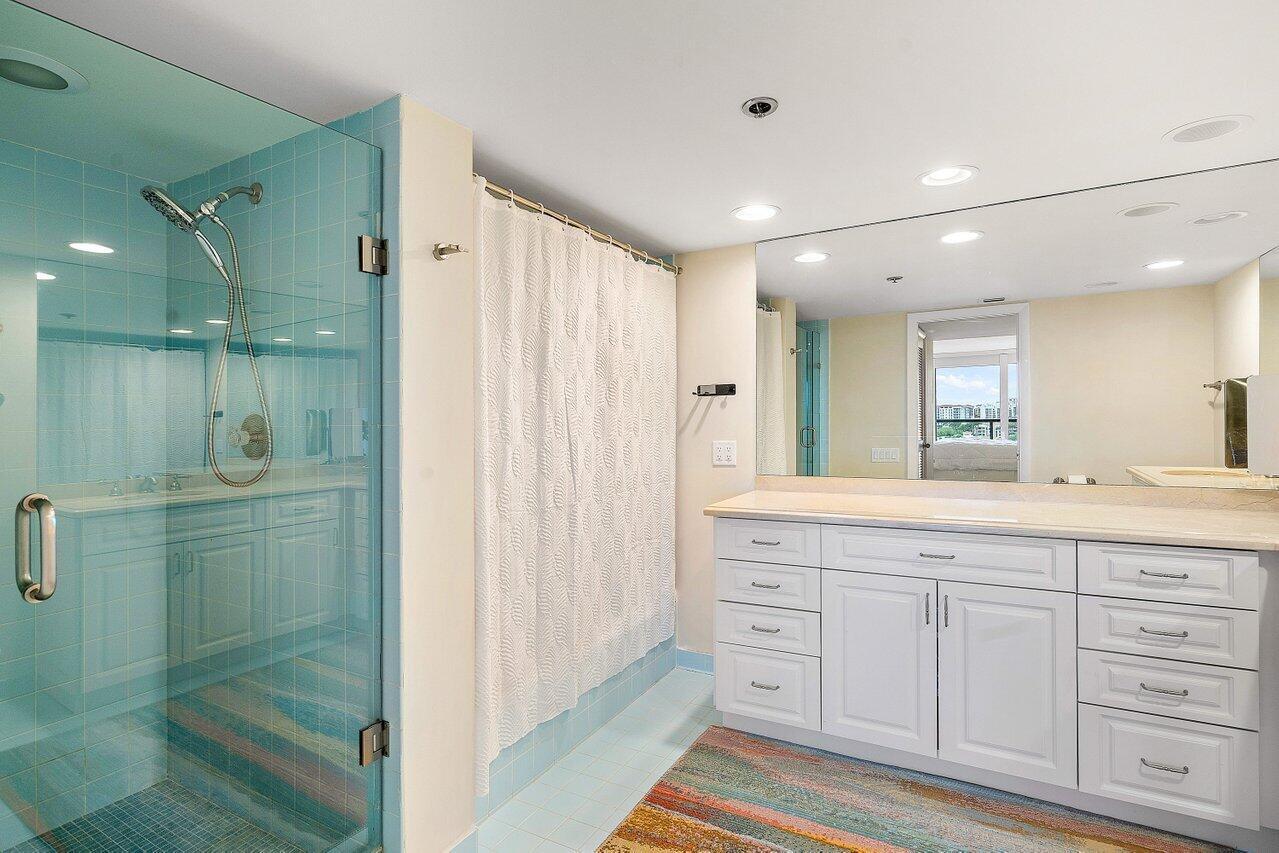 250 S Ocean Boulevard 10c