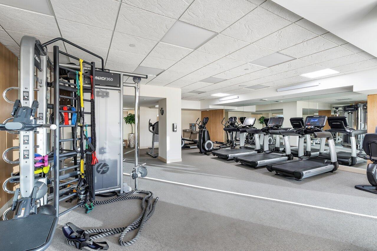 250 S Ocean Boulevard 10c