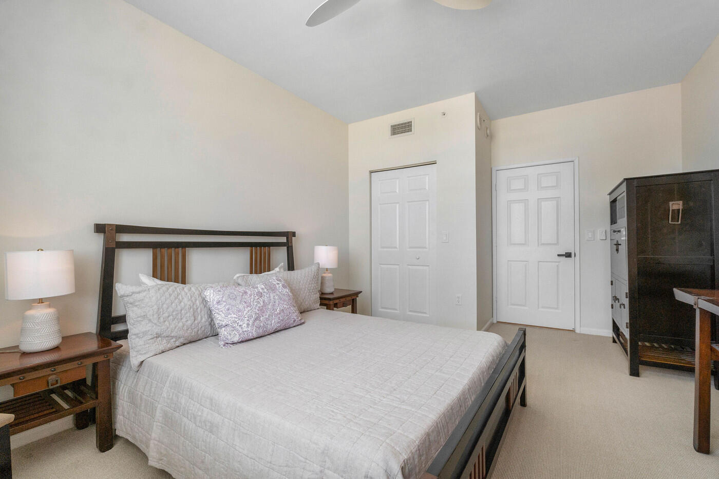 651 OKEECHOBEE Boulevard 1104