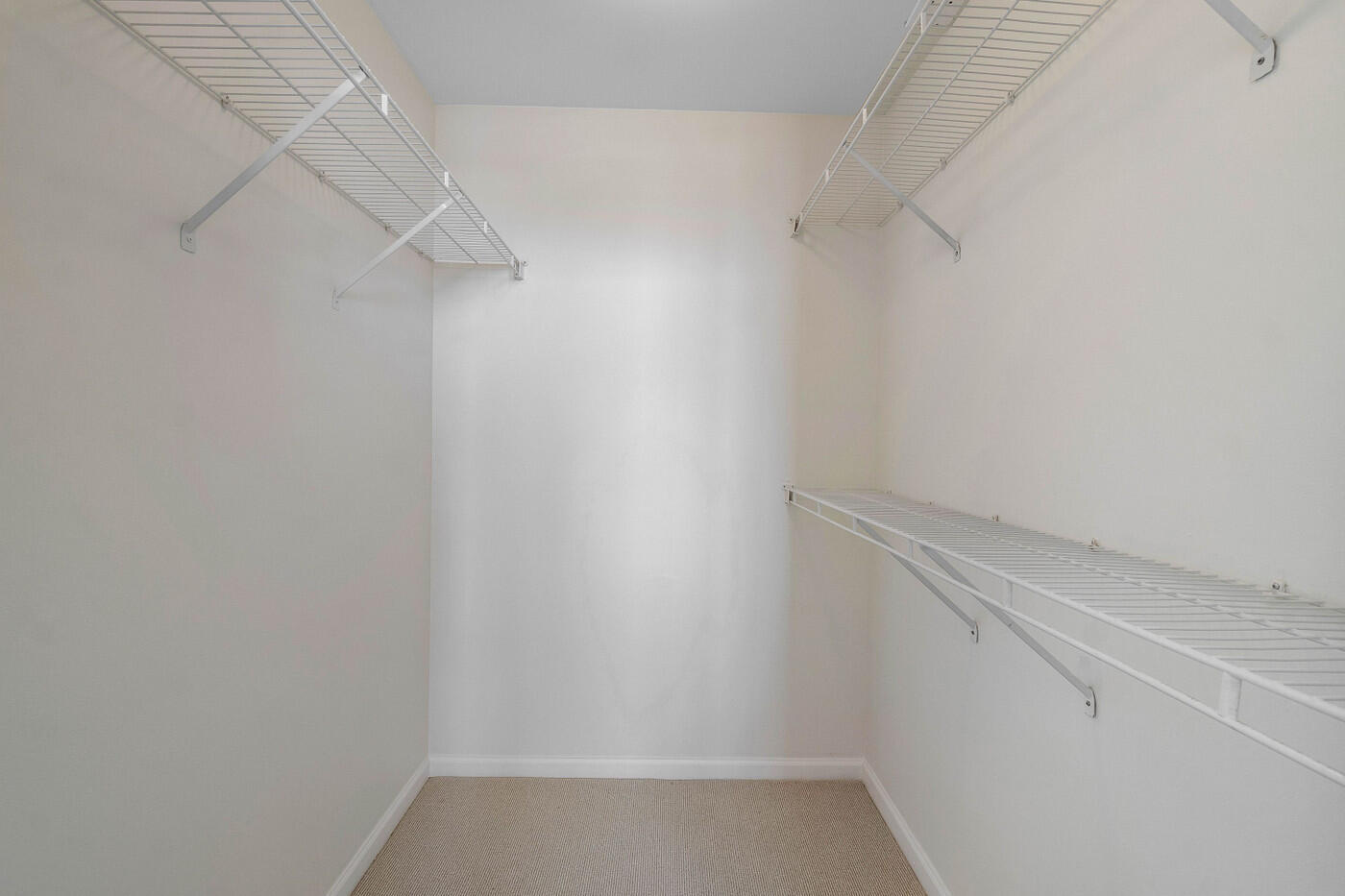 651 OKEECHOBEE Boulevard 1104