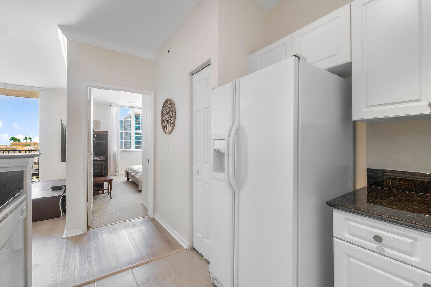 651 OKEECHOBEE Boulevard 1104