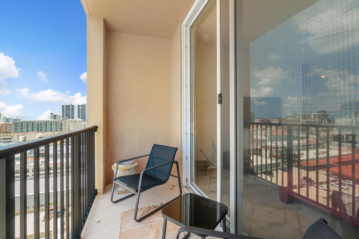 651 OKEECHOBEE Boulevard 1104