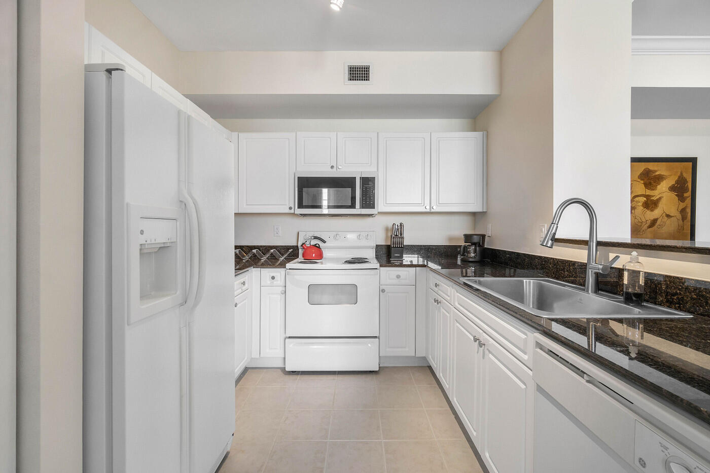 651 OKEECHOBEE Boulevard 1104