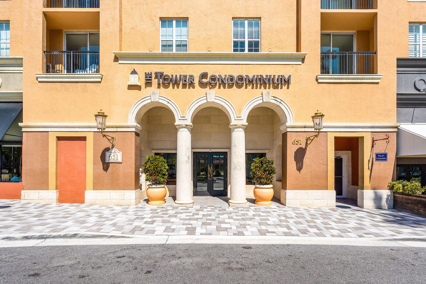 651 OKEECHOBEE Boulevard 1104