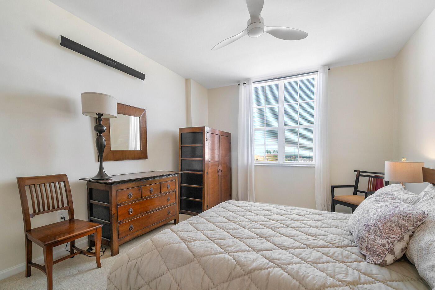 651 OKEECHOBEE Boulevard 1104