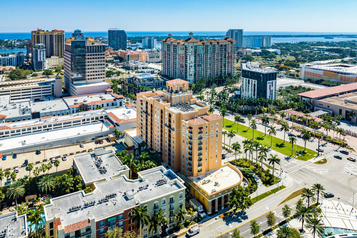651 OKEECHOBEE Boulevard 1104