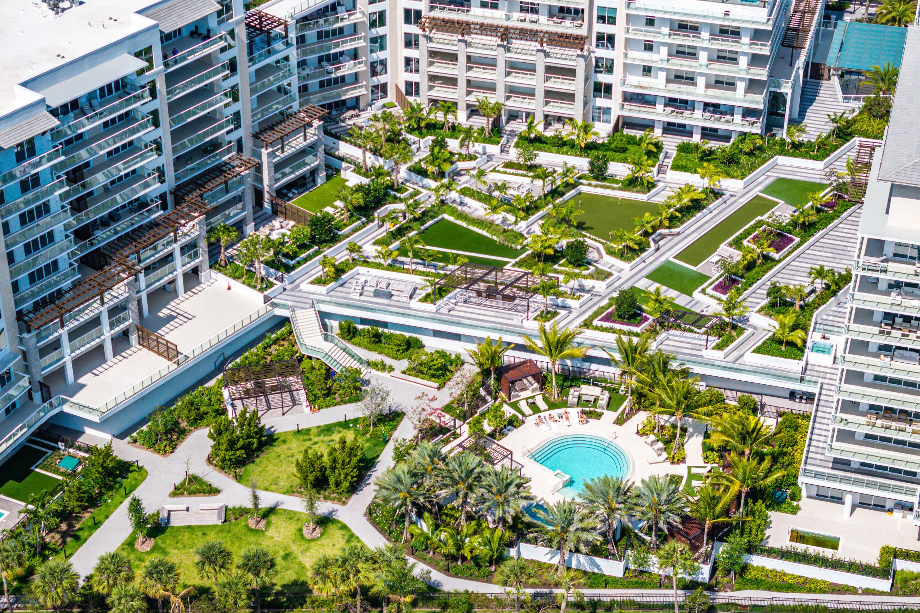 210 SE MIZNER Boulevard 101