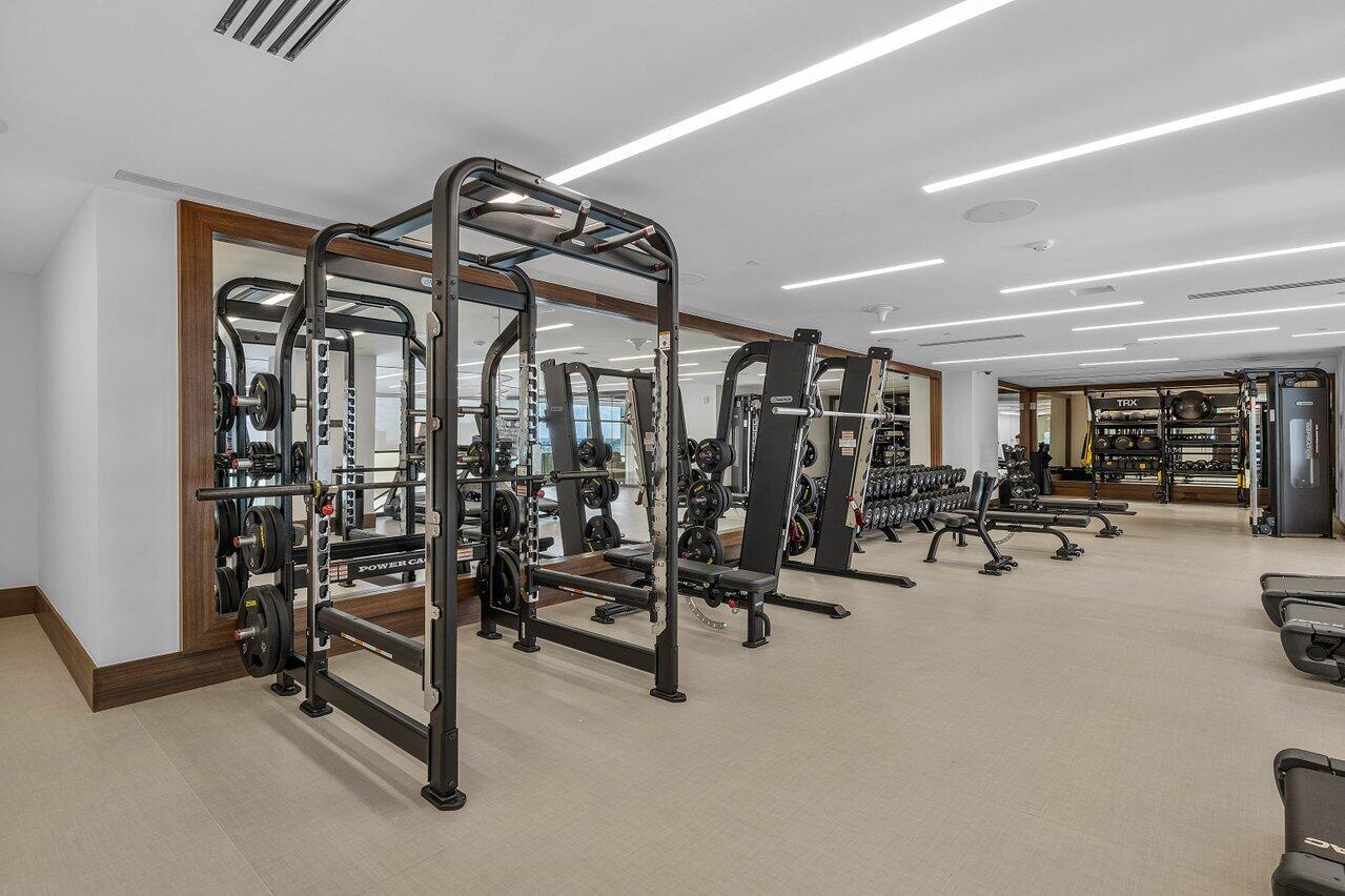 210 SE MIZNER Boulevard 101