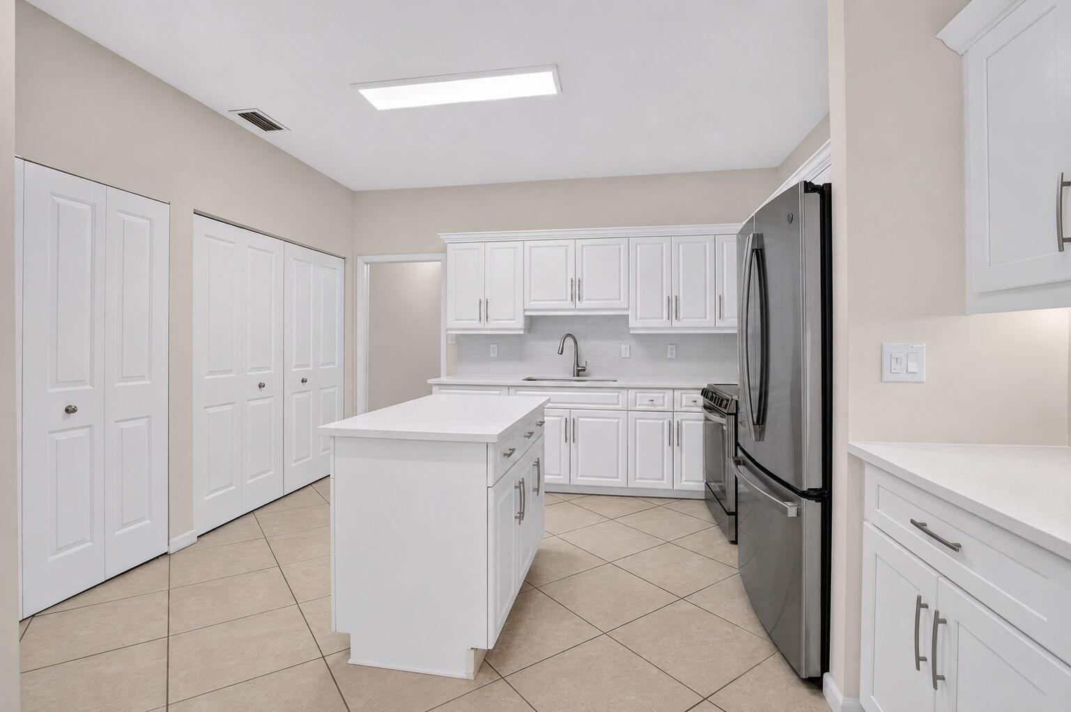 7659 Cinebar Drive