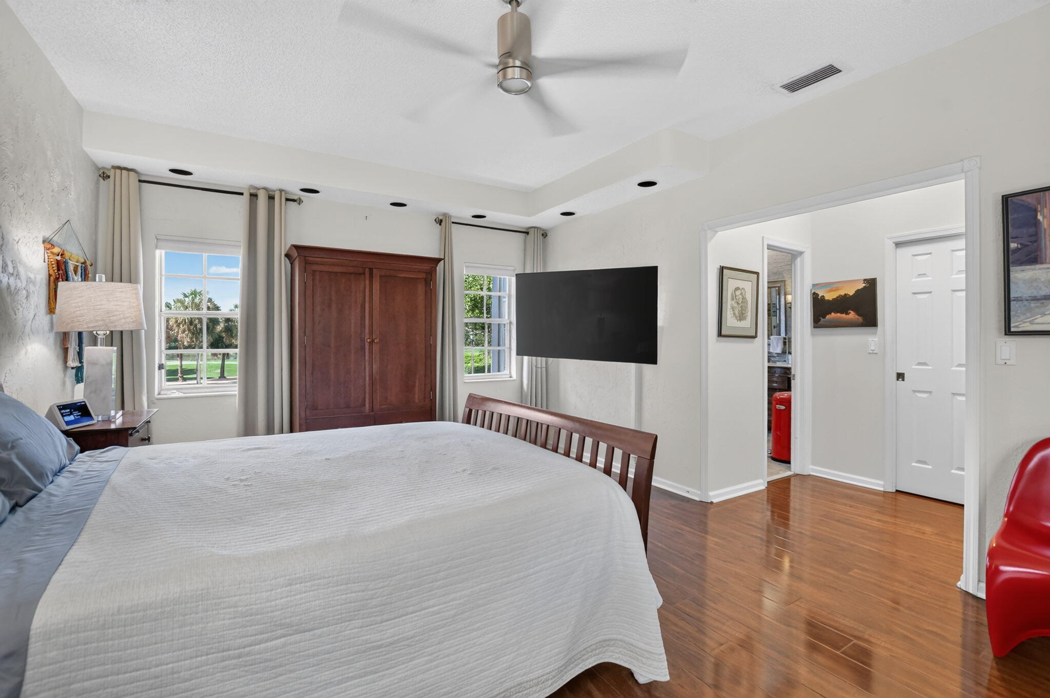 7659 Cinebar Drive