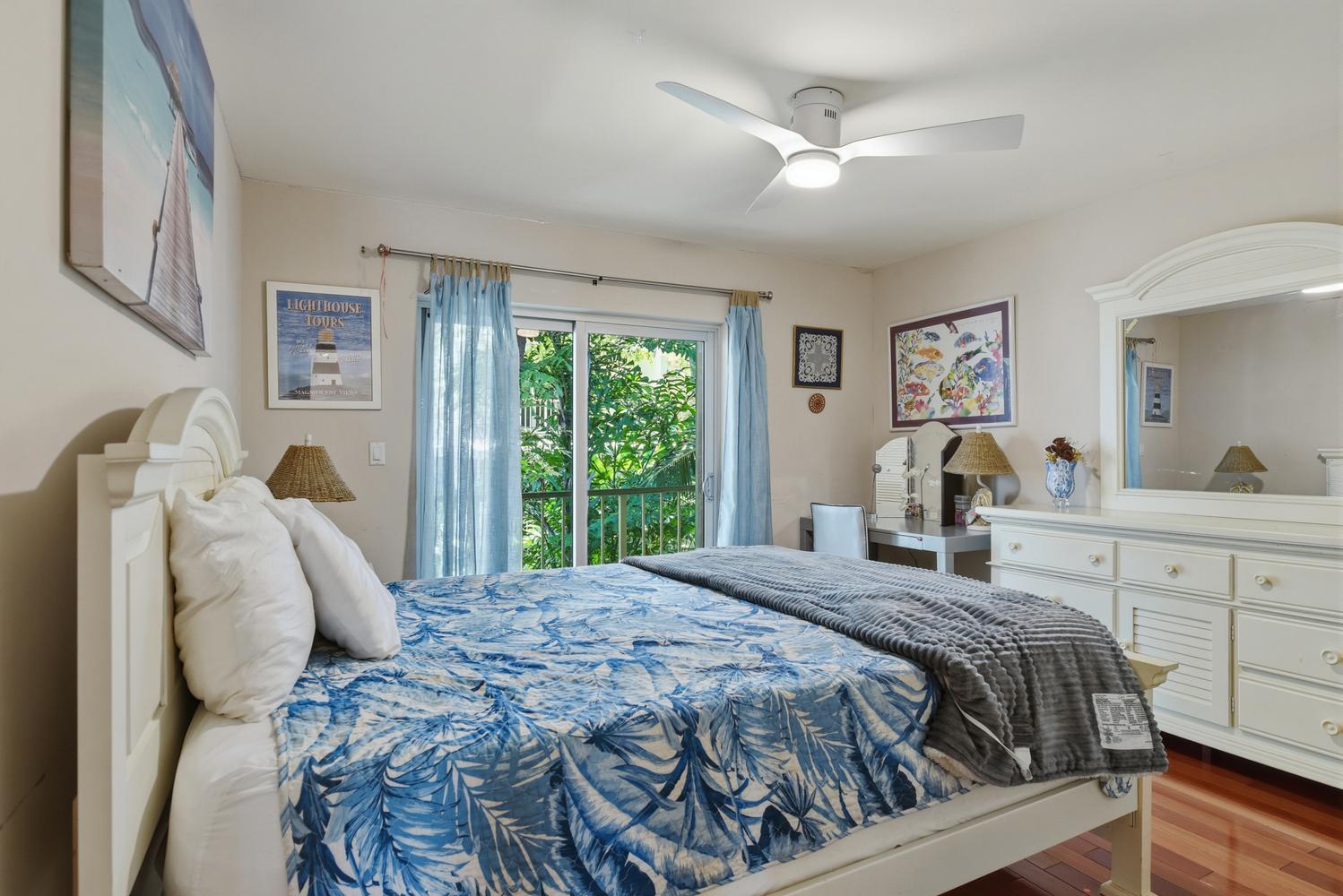 1172 Hillsboro Mile 2-4