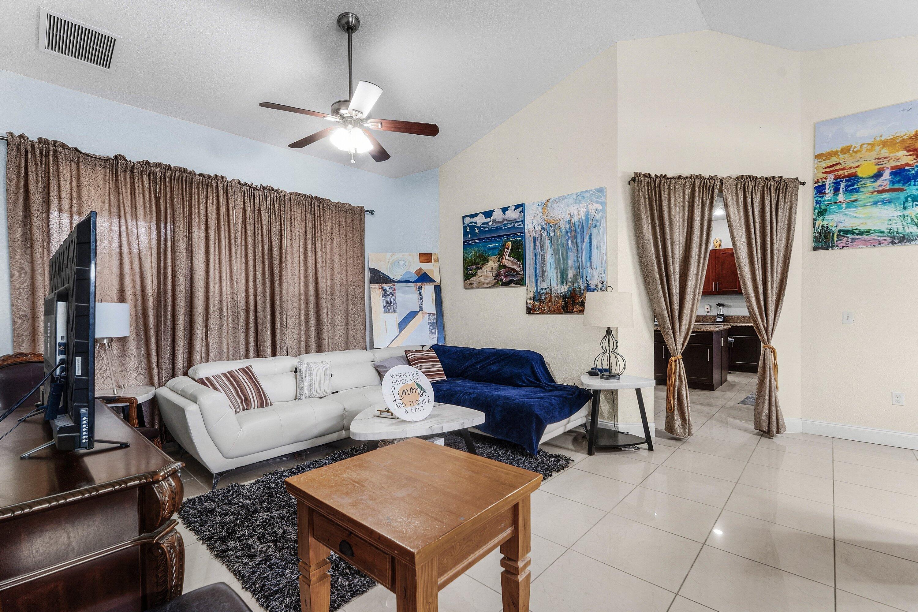 6112 NW GINGER Lane, Port St. Lucie