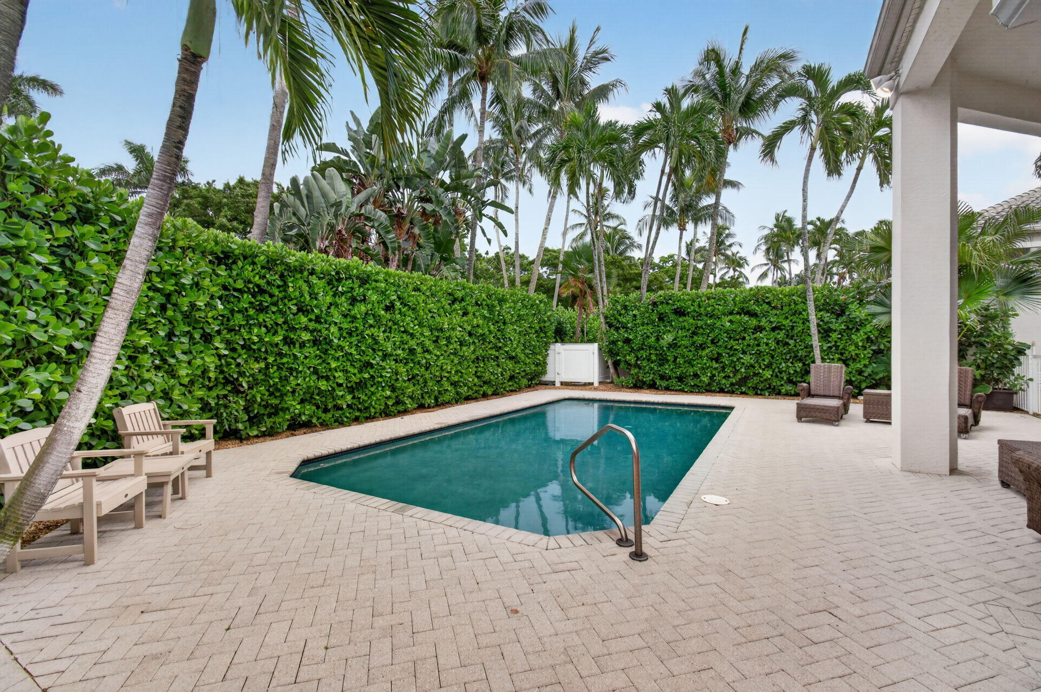 6098 NW 24th Terrace