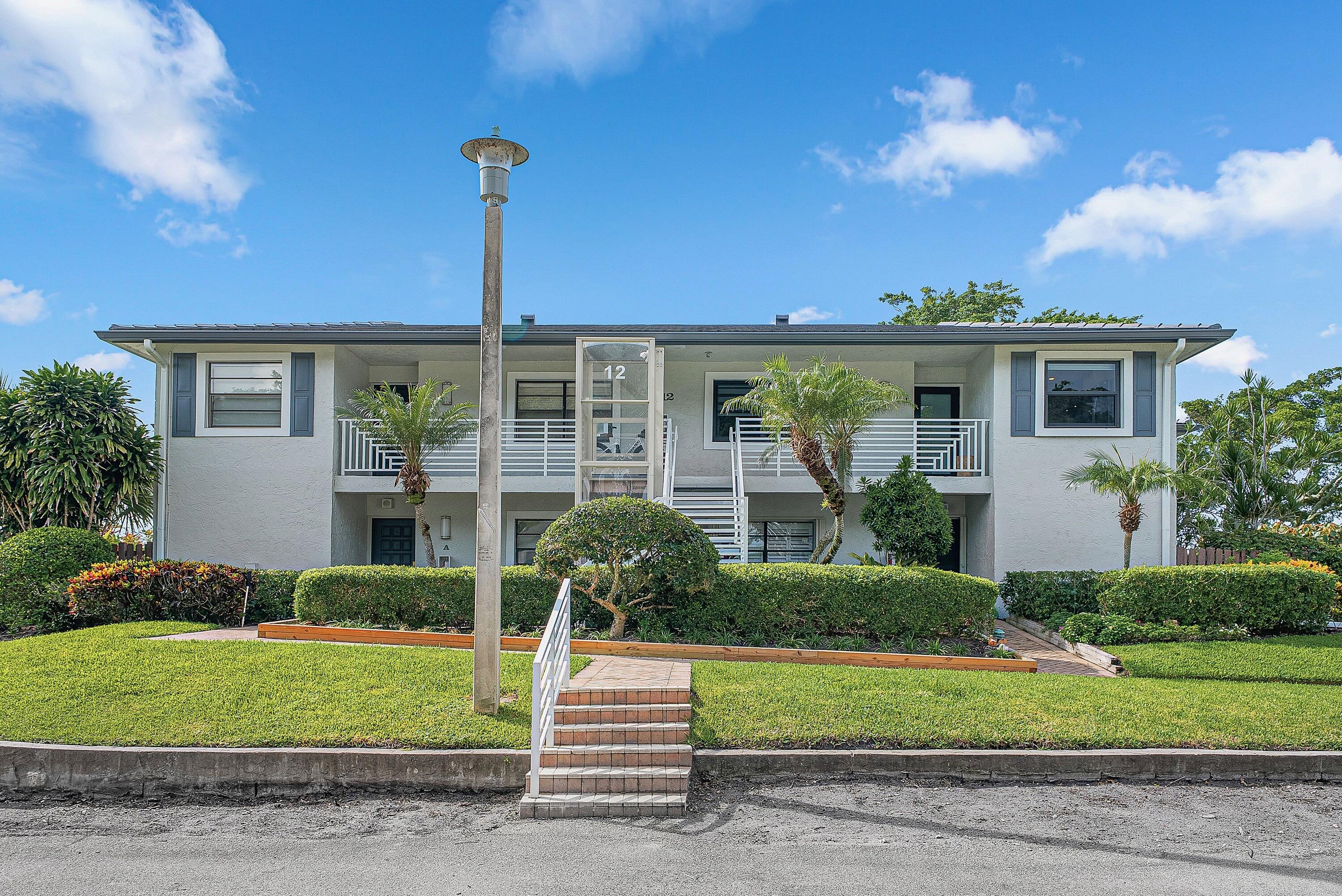 12 Southport Lane D