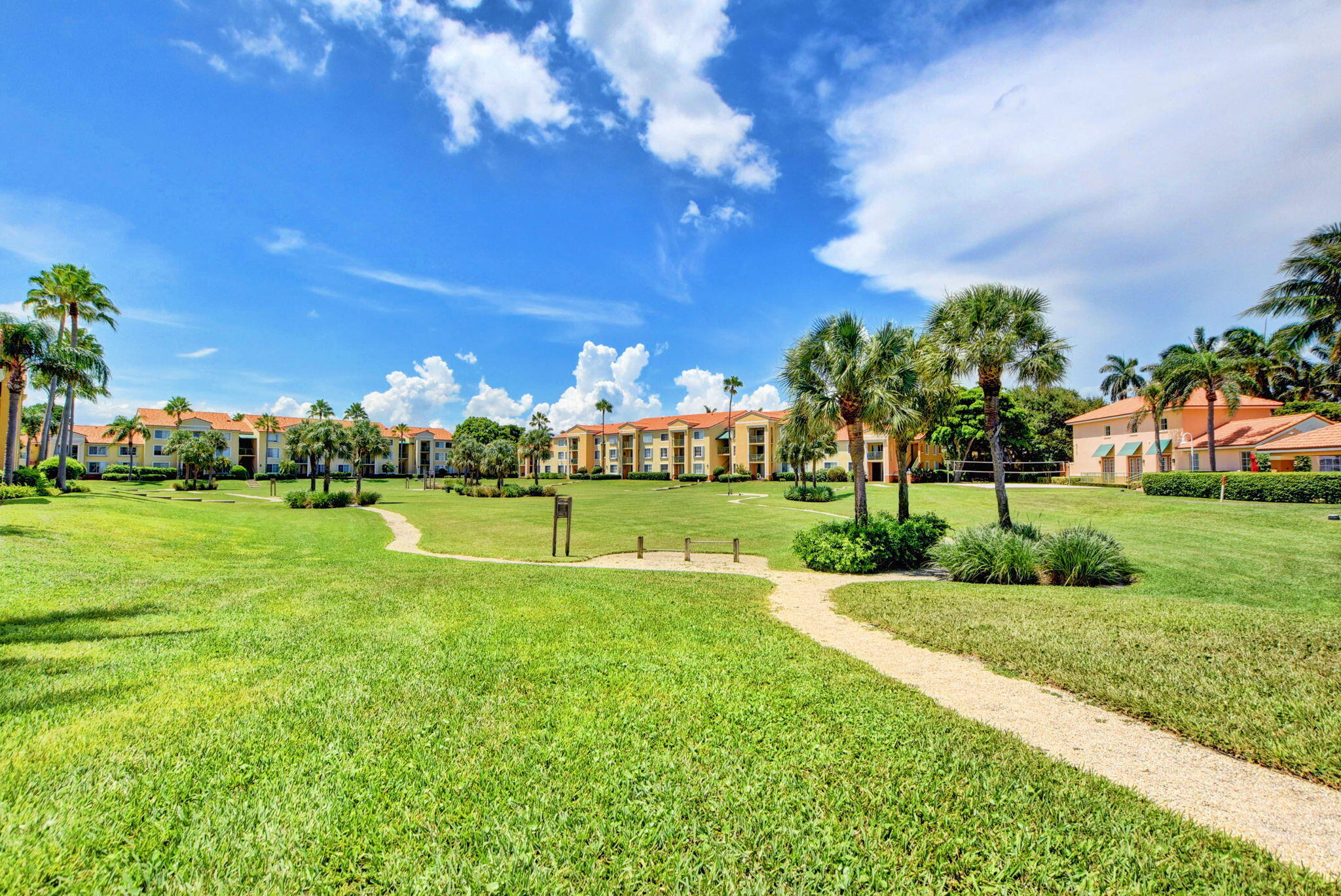 110 YACHT CLUB Way 103