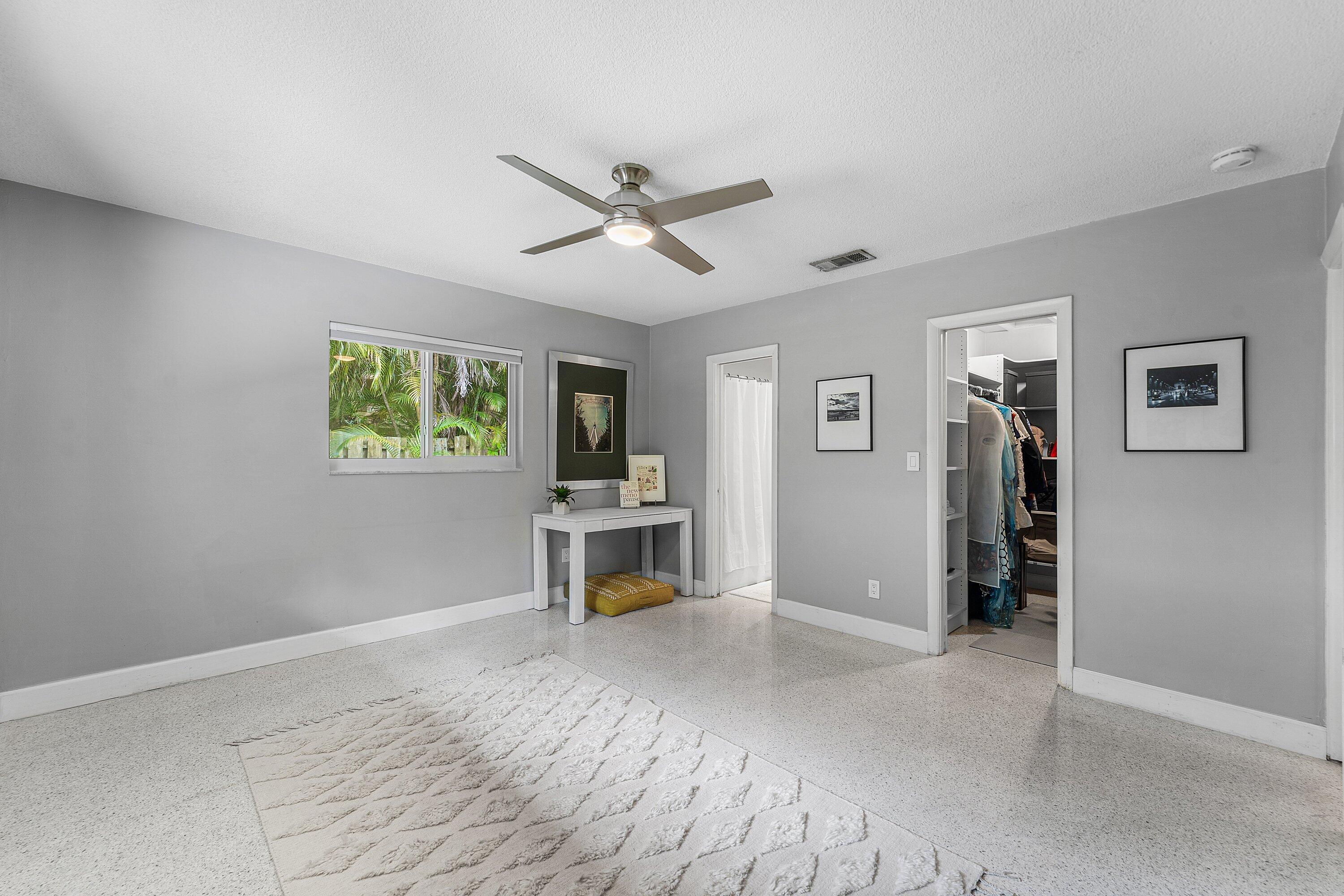 2130 SW 27TH Terrace