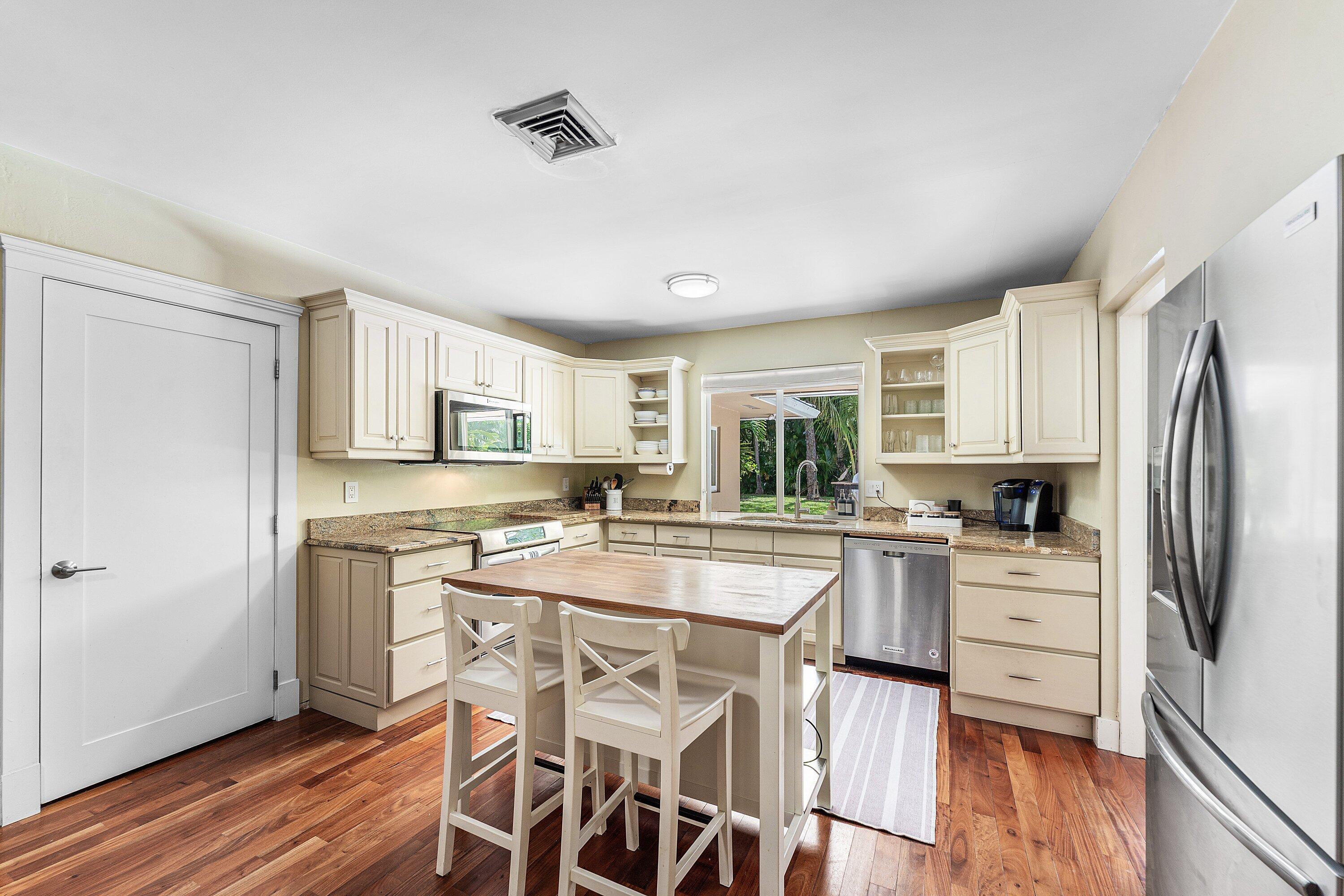 2130 SW 27TH Terrace