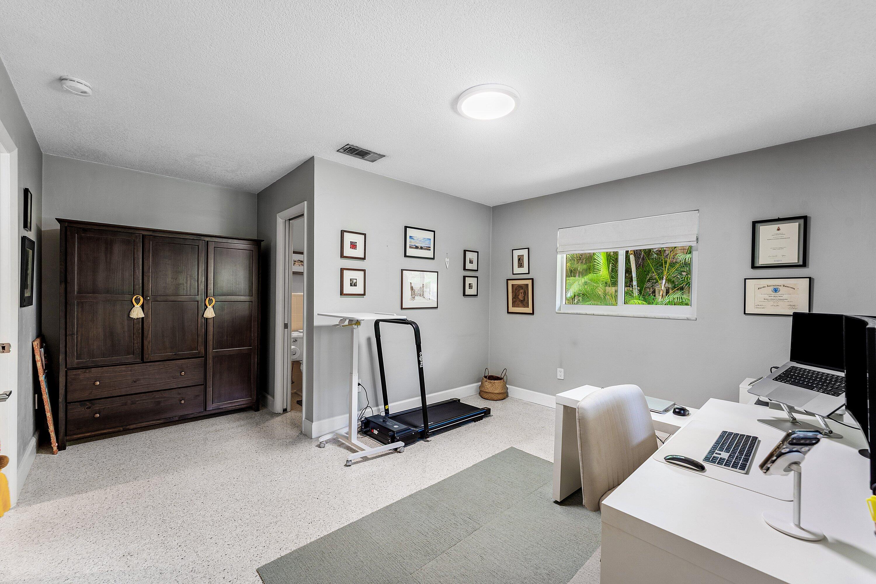 2130 SW 27TH Terrace