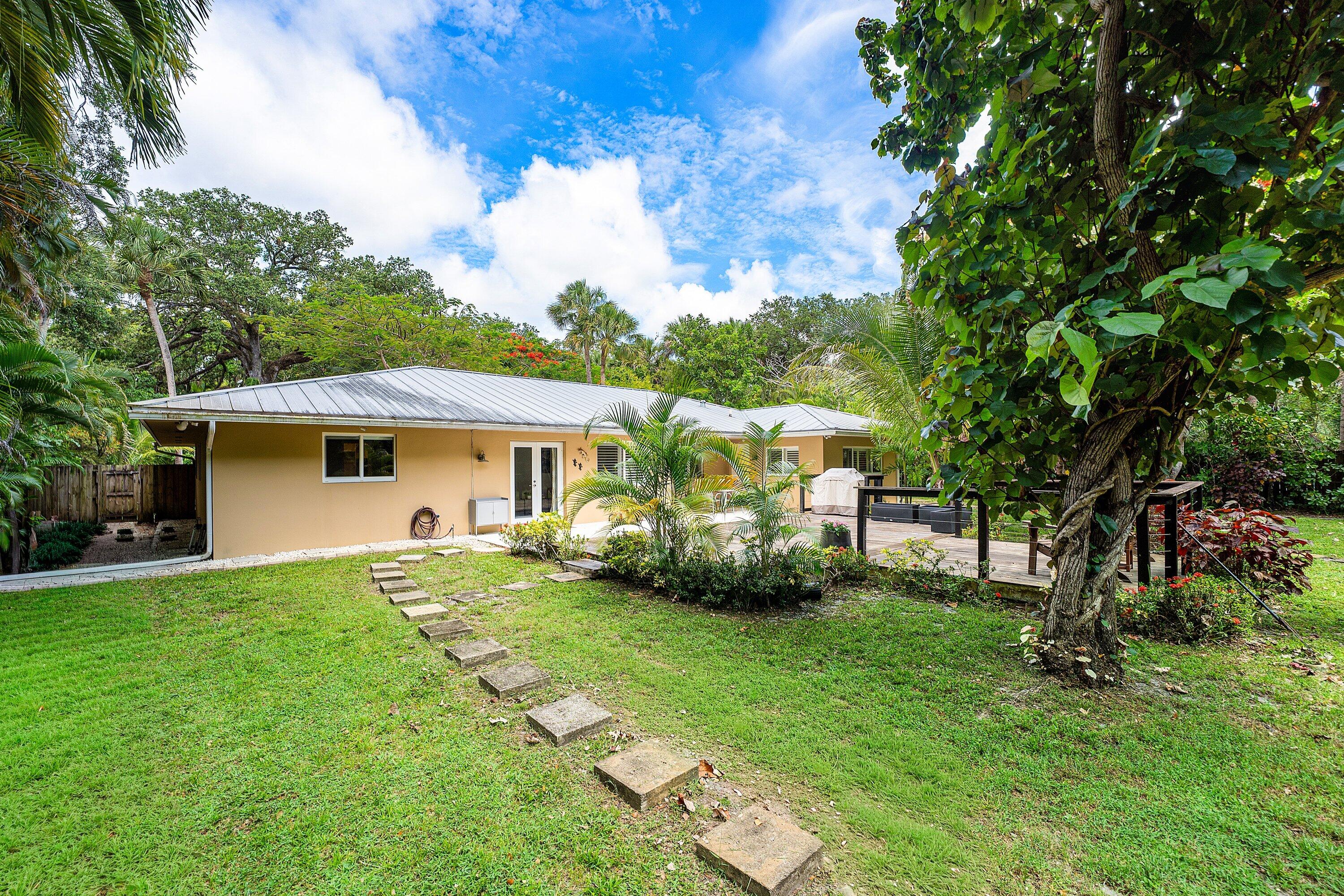 2130 SW 27TH Terrace