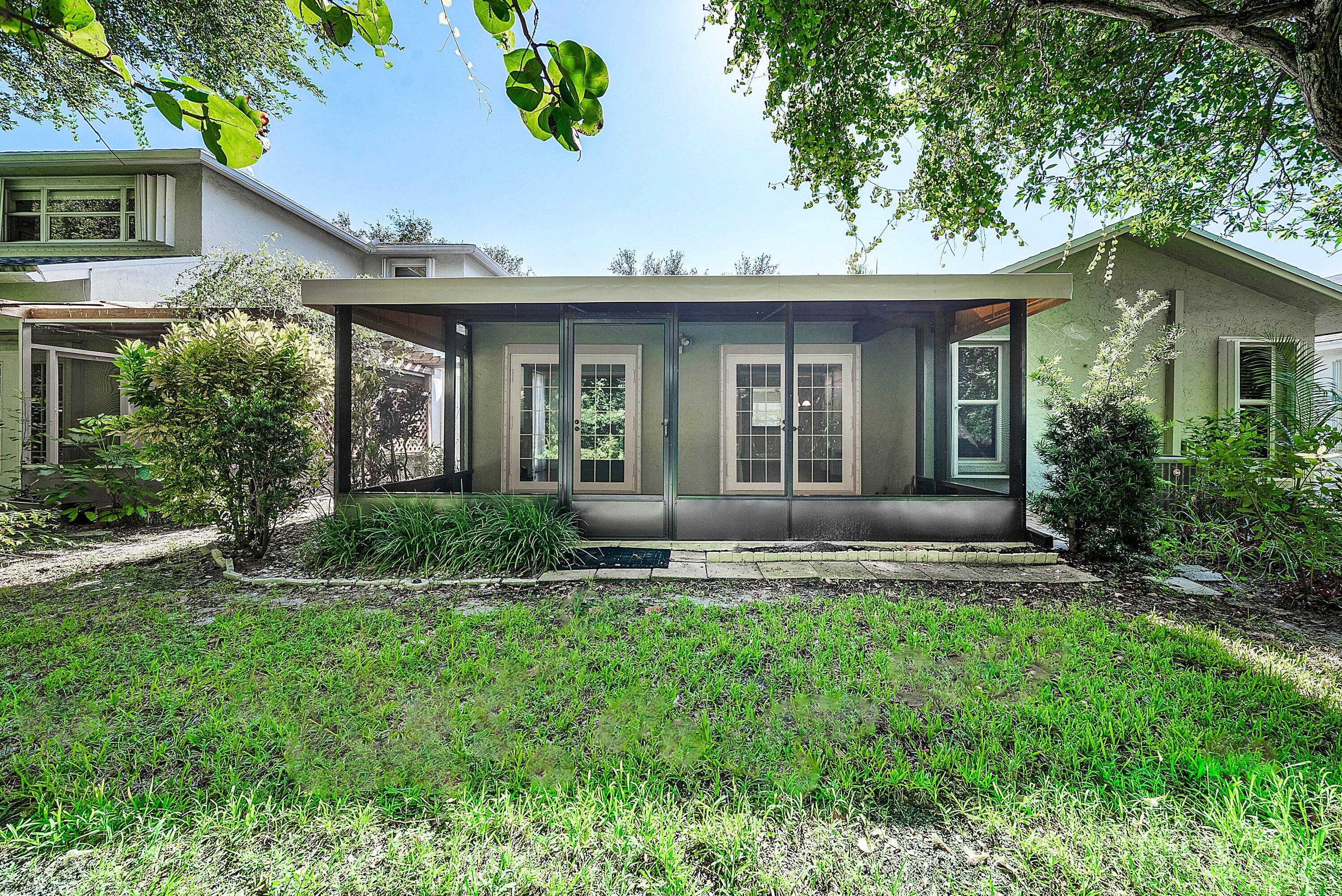 241 DEL RIO Boulevard