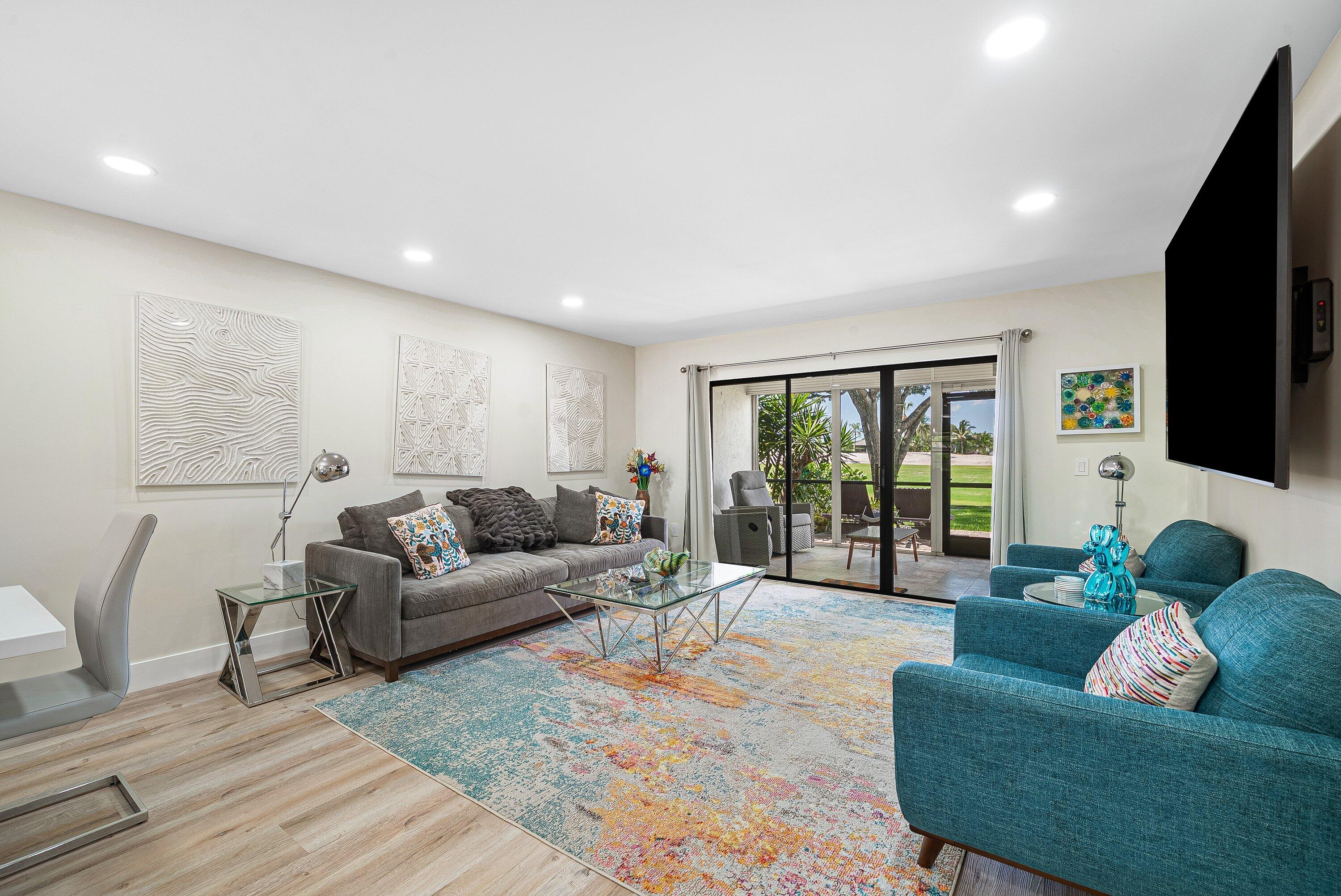 17 Southport Lane E