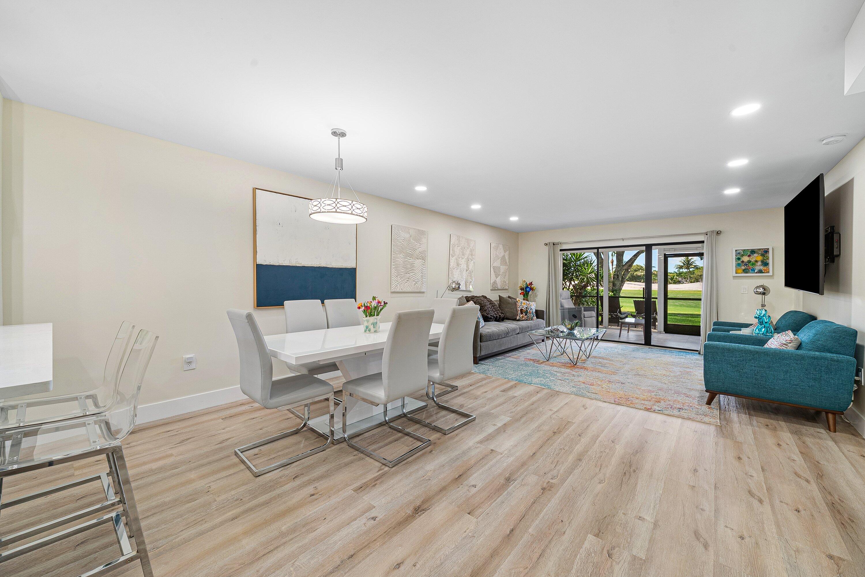 17 Southport Lane E