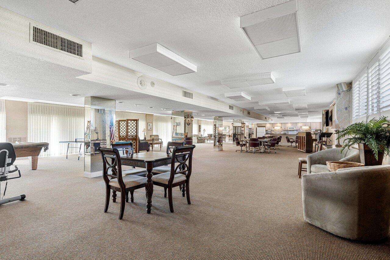 555 NW 4TH Avenue 2150