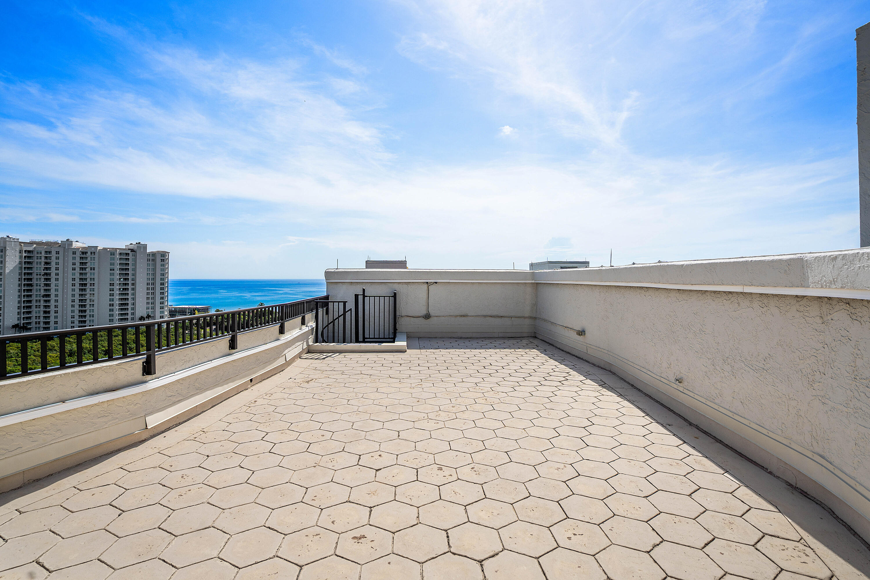 3912 S OCEAN Boulevard 1501